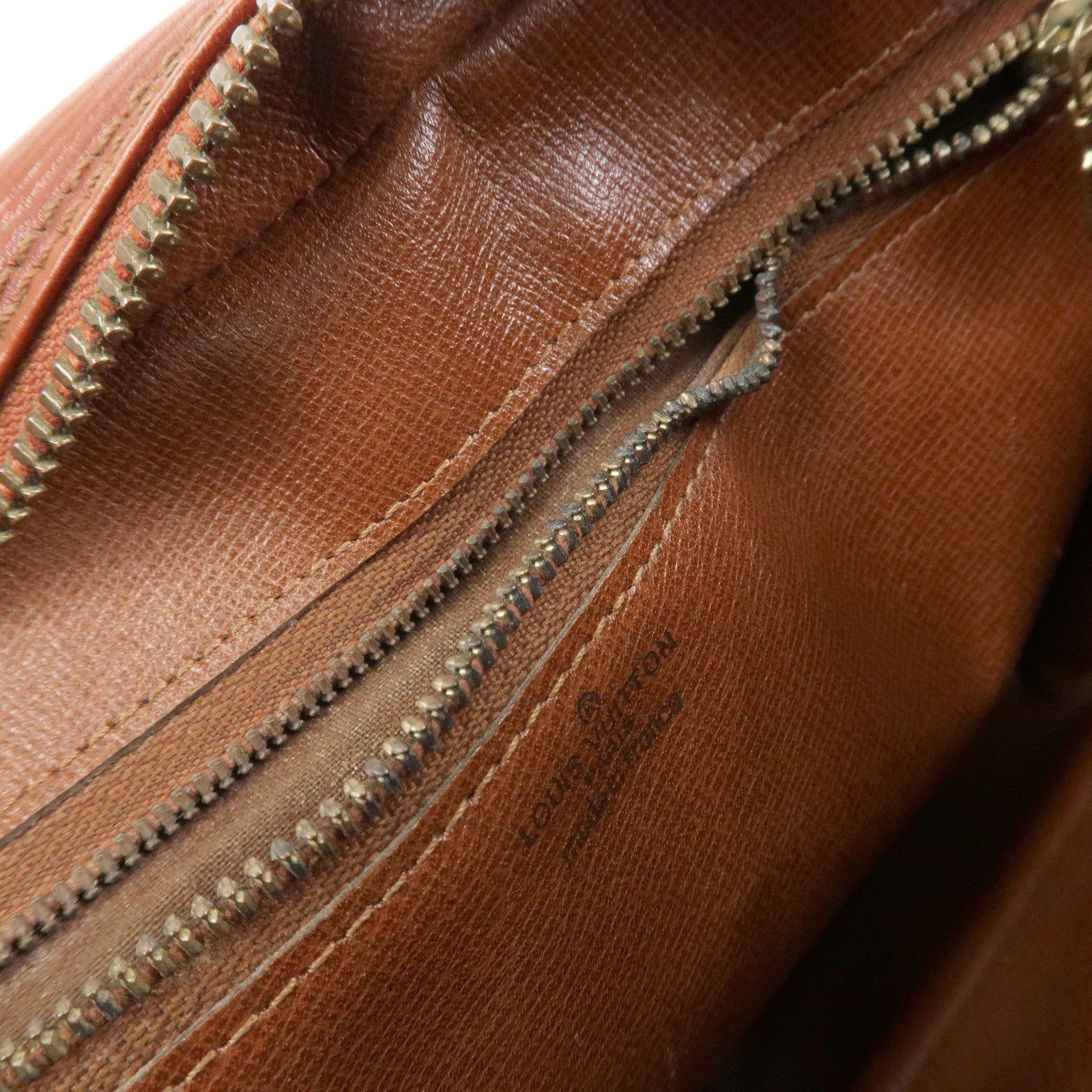 Louis Vuitton Epi Trocadero 24 Shoulder Bag Kenya Brown M52313