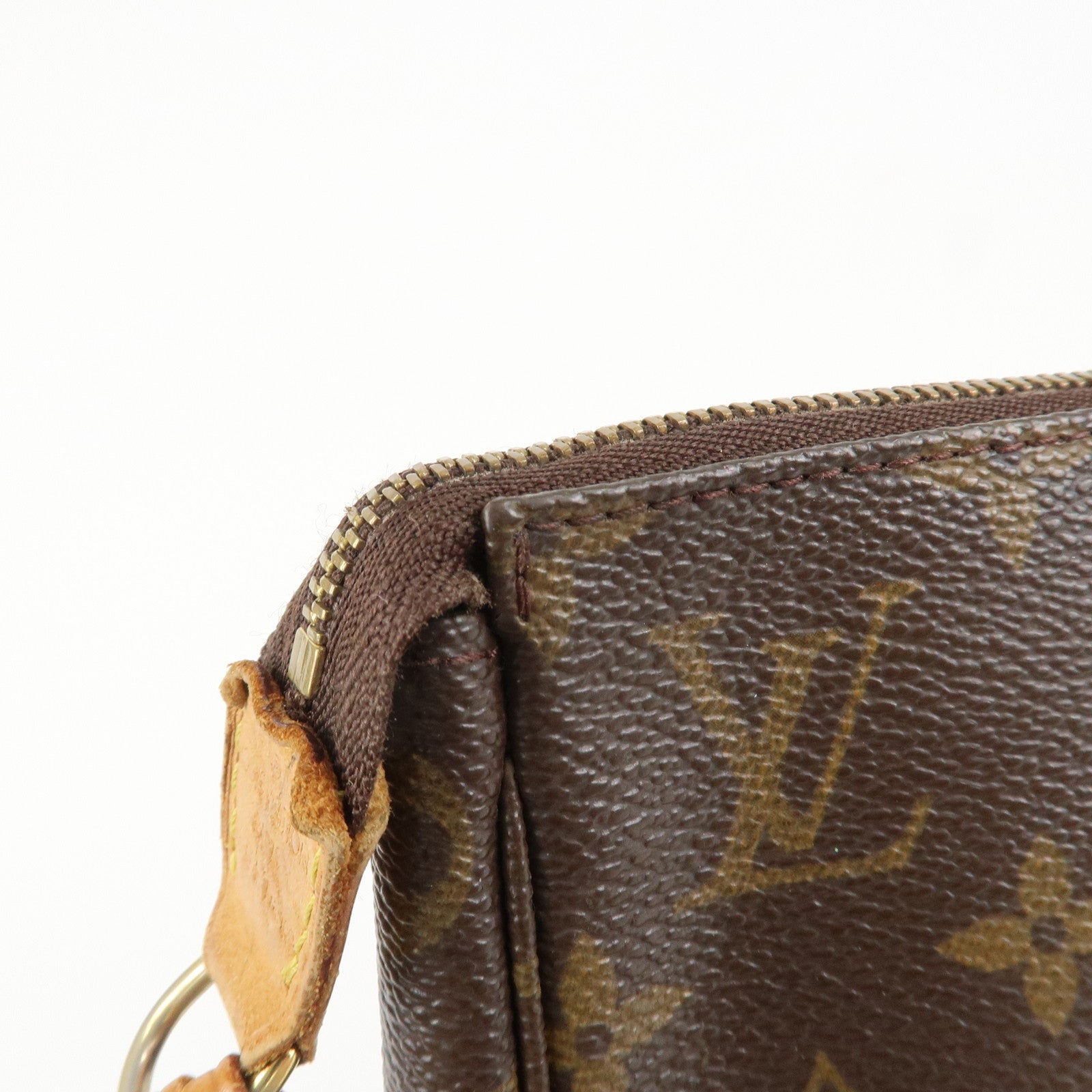 Louis Vuitton Monogram Pochette Accessoires Hand Bag Brown M51980 Used