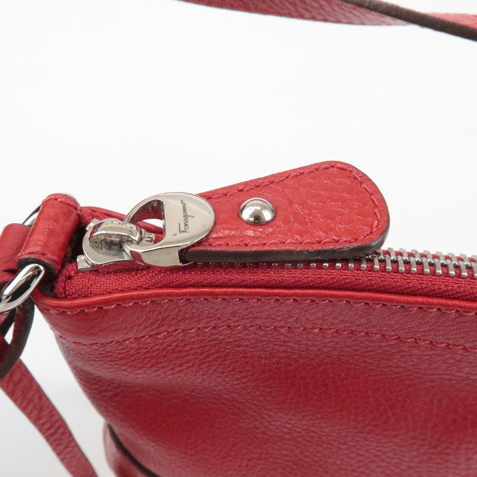 Ferragamo Gancini Leather Shoulder Bag Ferragamo Red Used