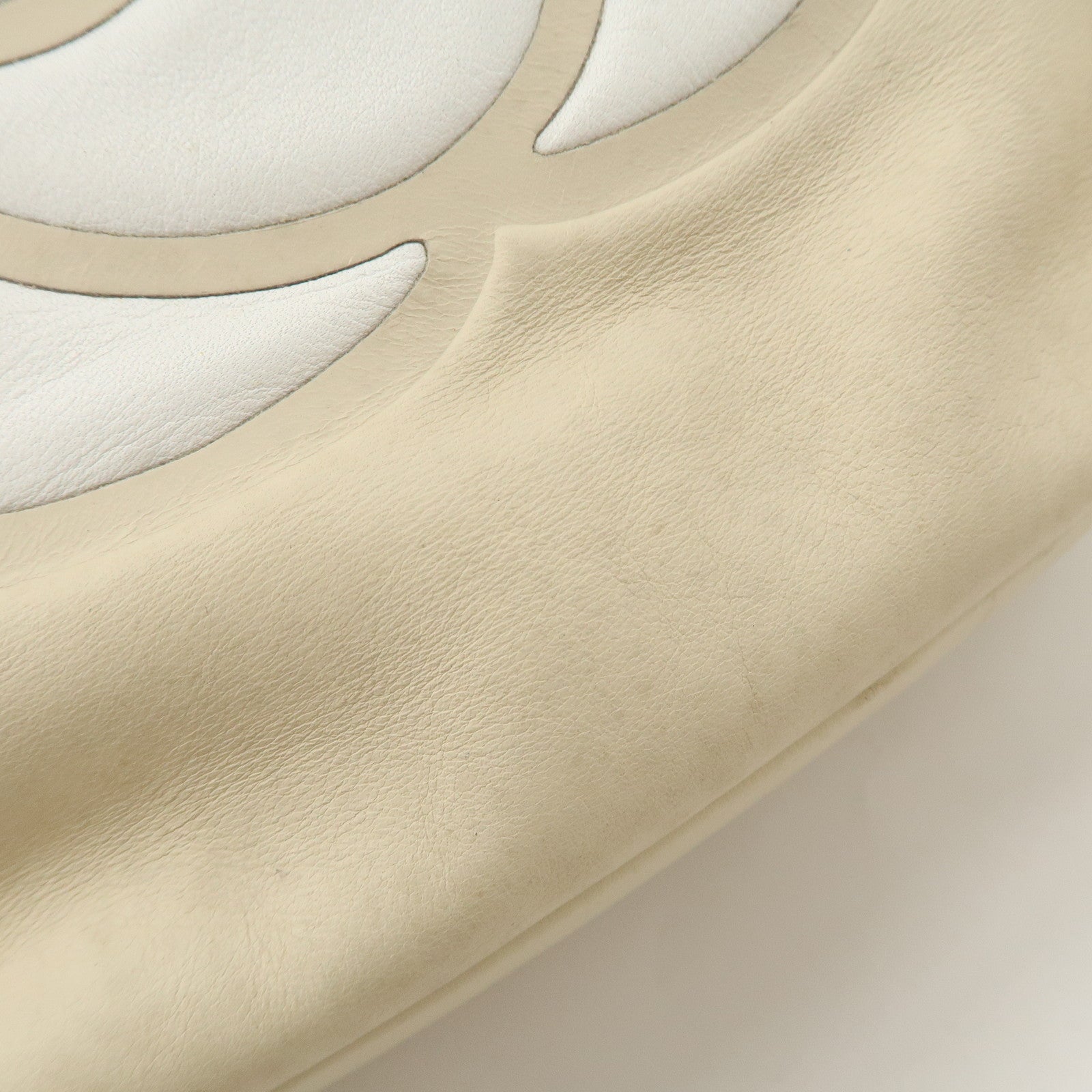 CHANEL Cameria Leather Tote Bag Shoulder Bag Beige White A20856 Used