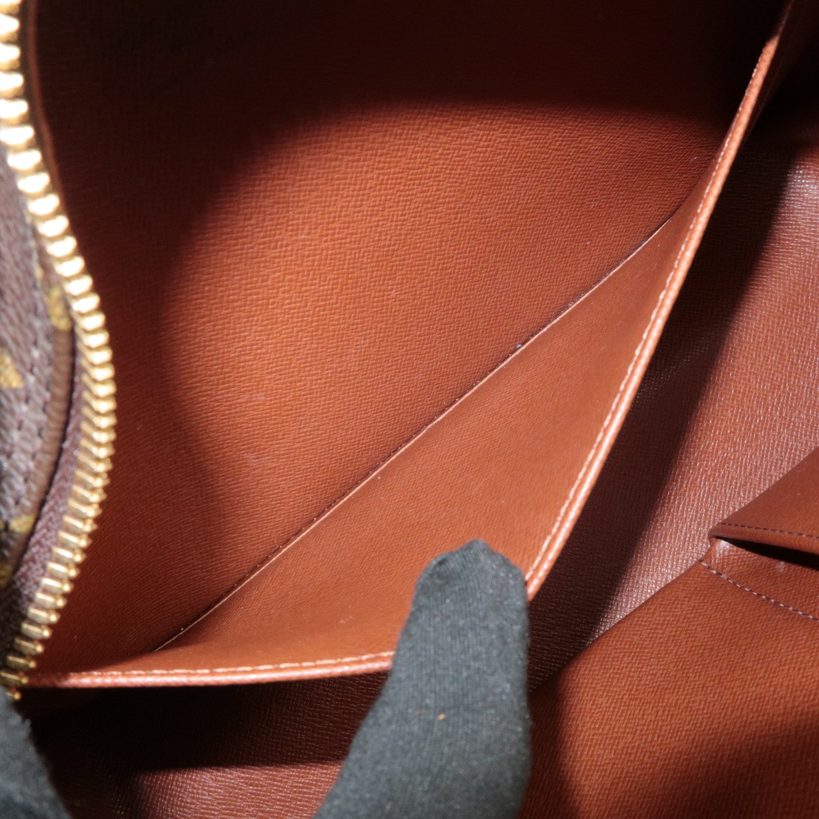 Louis Vuitton Monogram Cite MM Shoulder Bag Hand Bag M51182