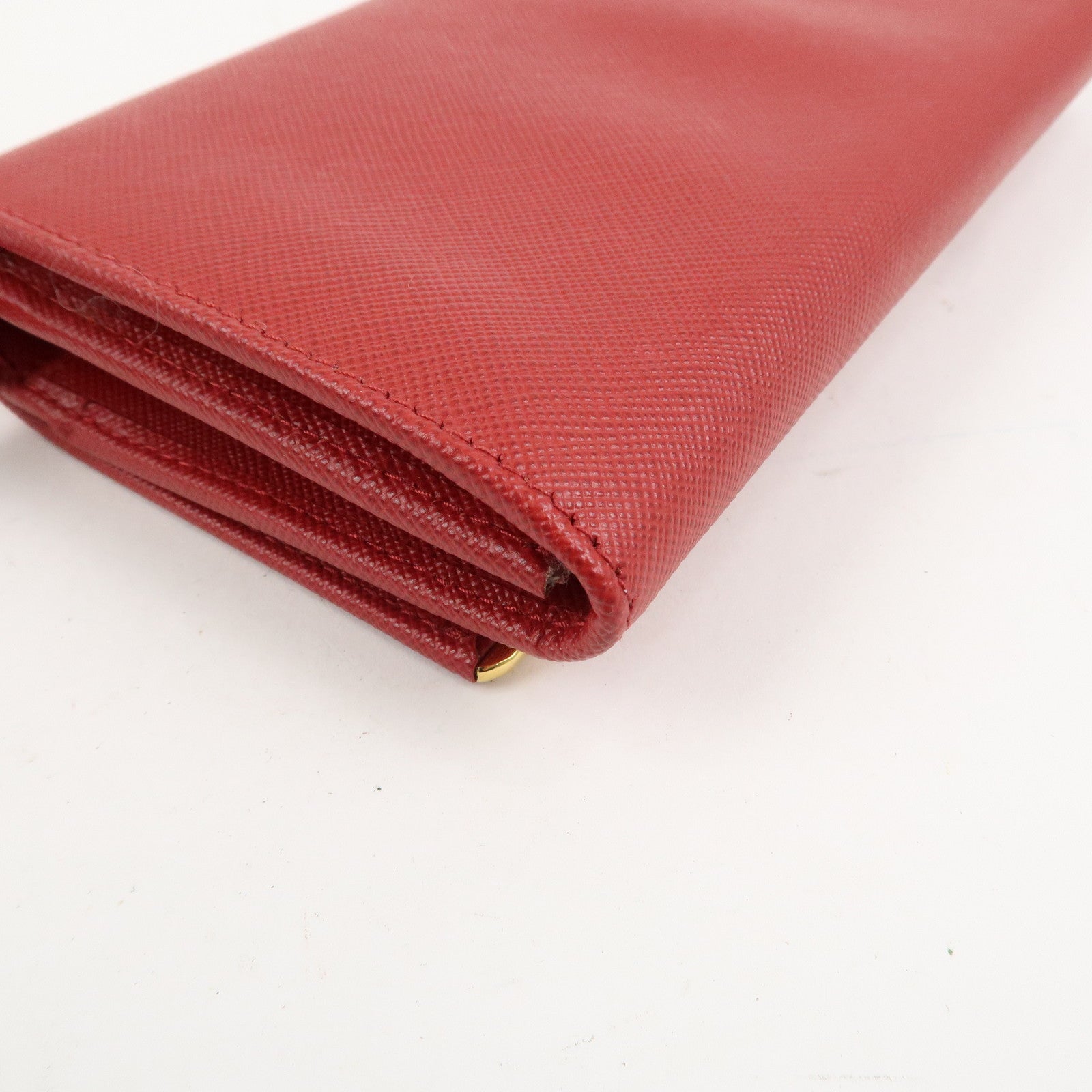 PRADA Saffiano Leather Shoulder Long Wallet Red 1M1437