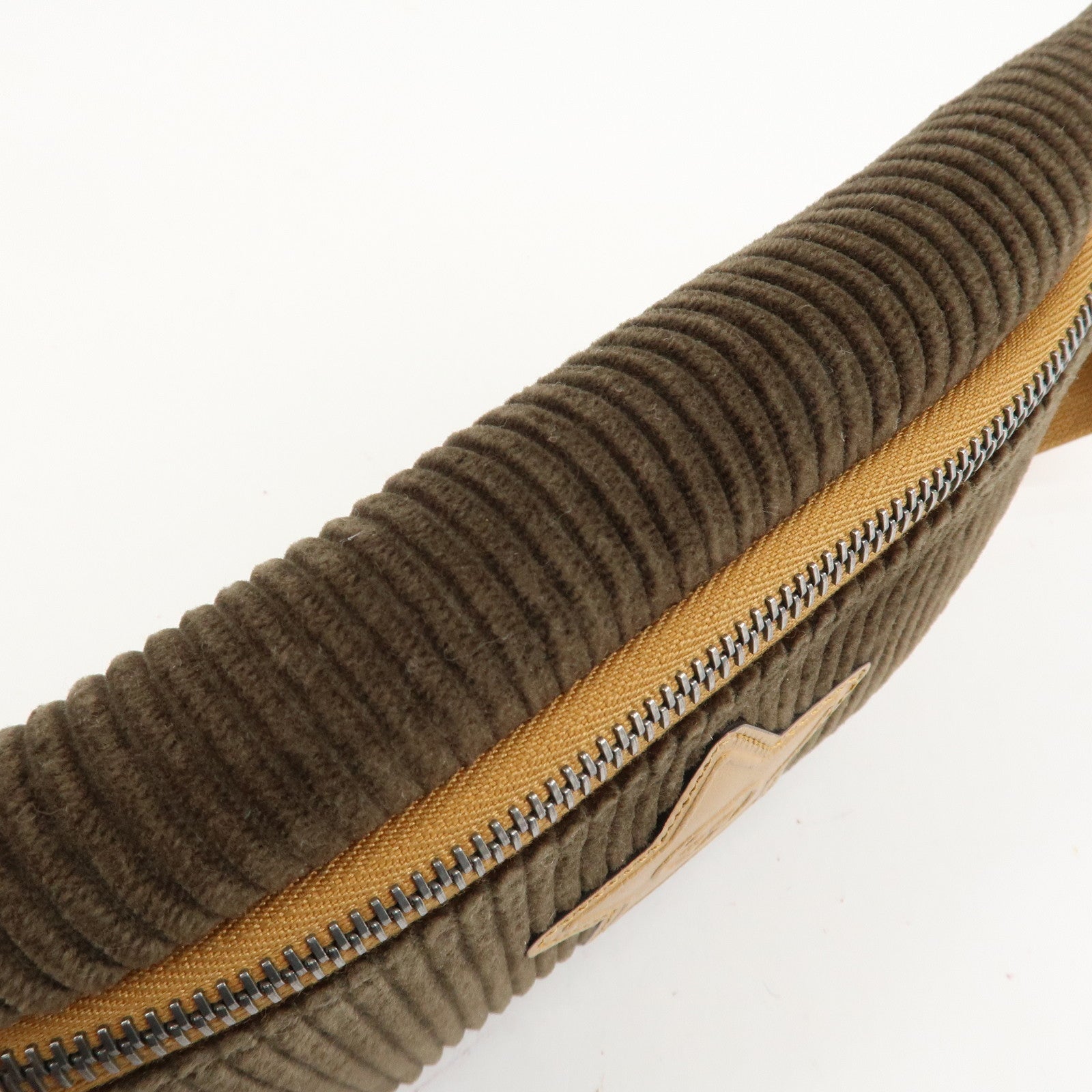 GUCCI Children's Corduroy Body Bag Waist Bag Brown Khaki 502095 Used