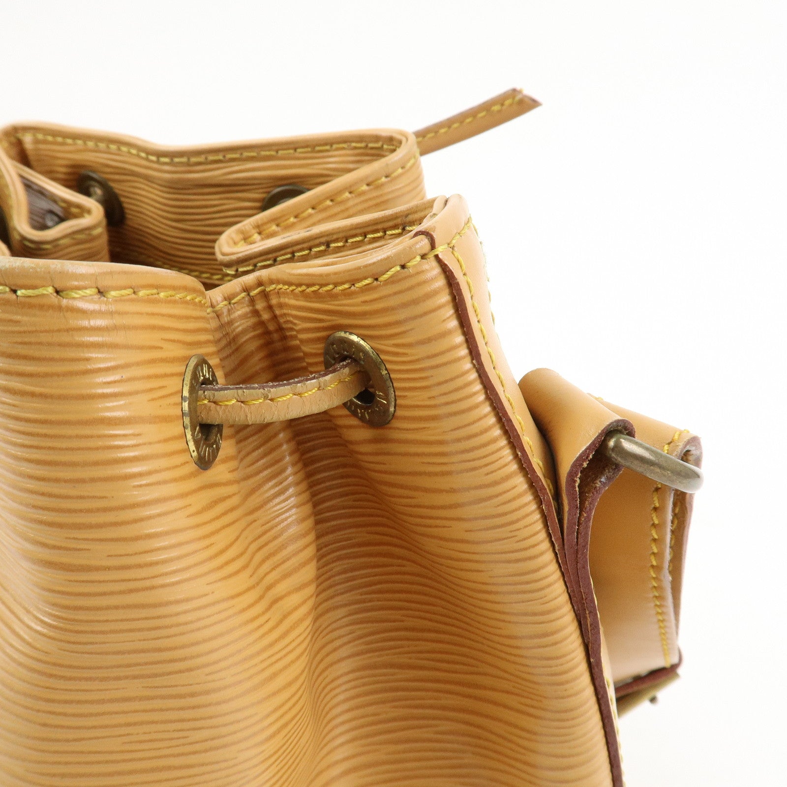 Louis Vuitton Epi Petit Noe Shoulder Bag Winnipeg Beige M44106