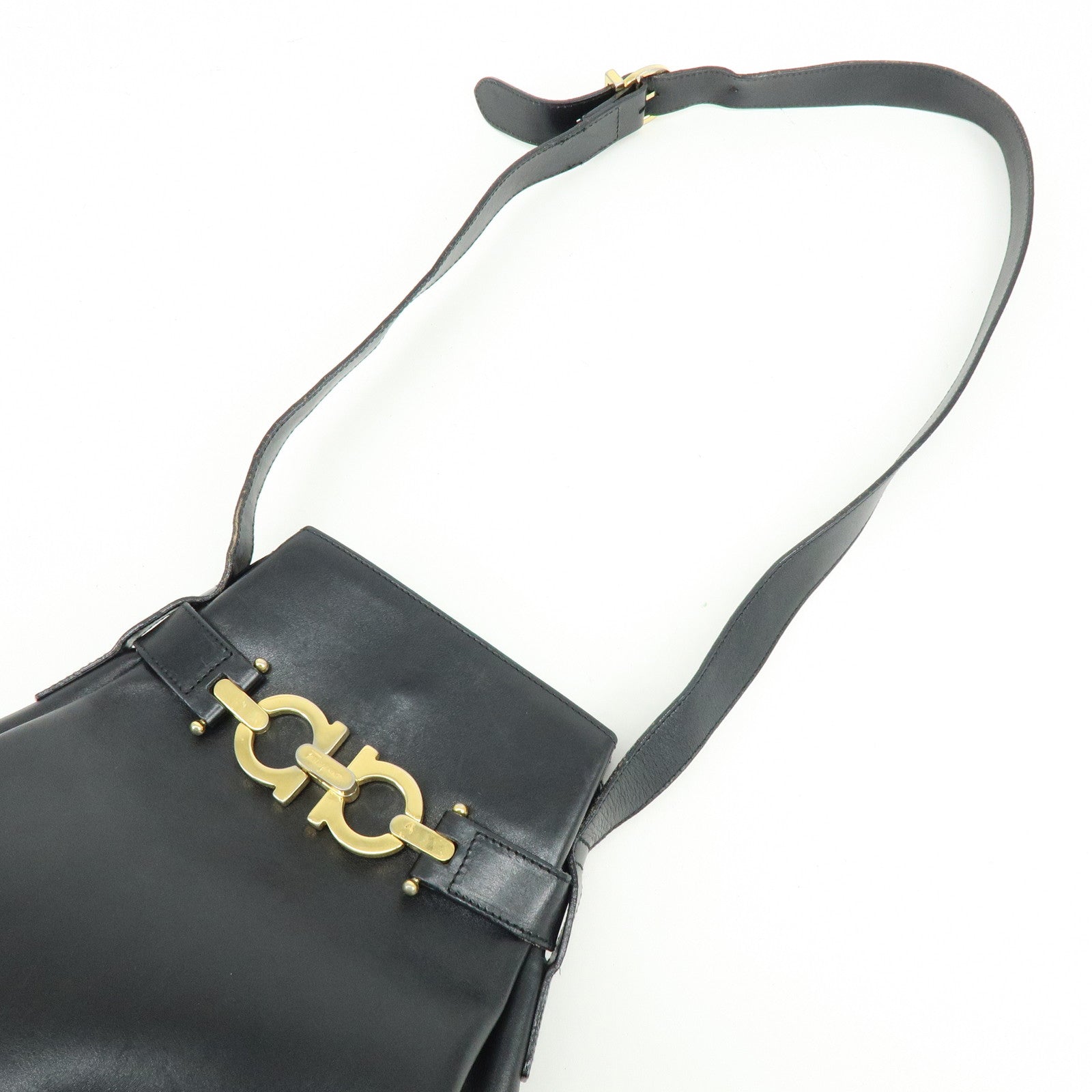 Ferragamo Gancini Leather Shoulder Bag Hand Bag Black