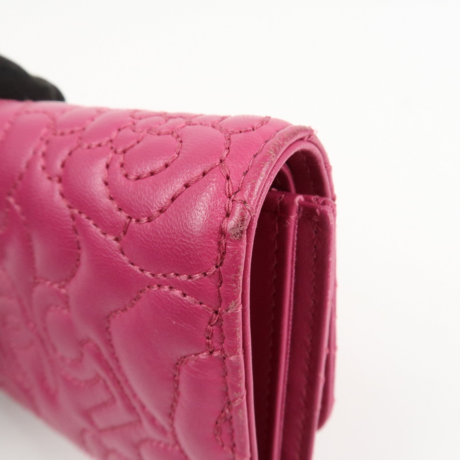 CHANEL Camellia No.5 Lamb Skin Leather Compact Wallet Pink A70615