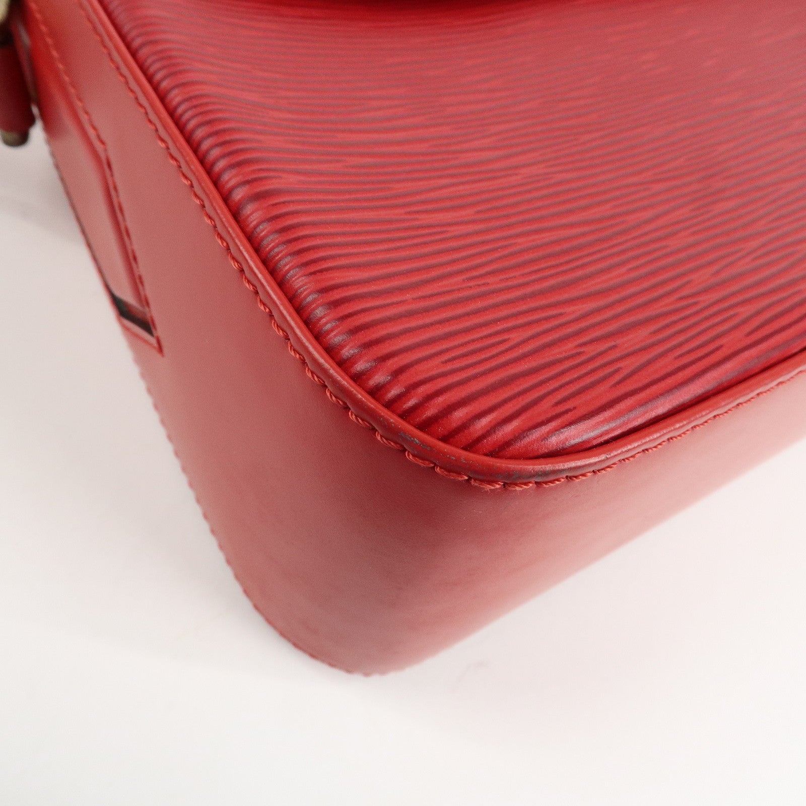 Louis Vuitton Epi Leather Buci Shoulder Bag Castilian Red M52207 Used