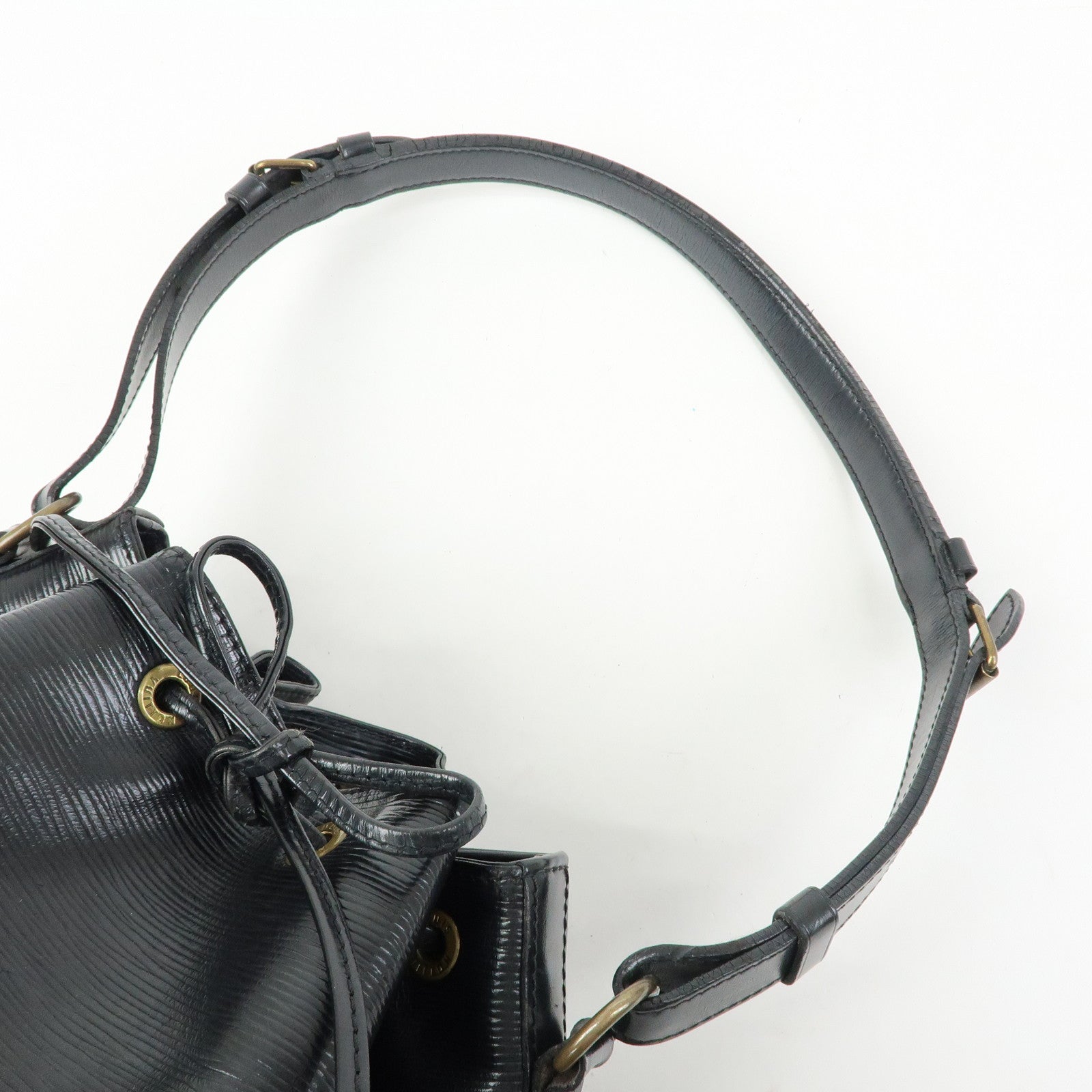 Louis Vuitton Epi Petit Noe Shoulder Bag Noir Black M44102