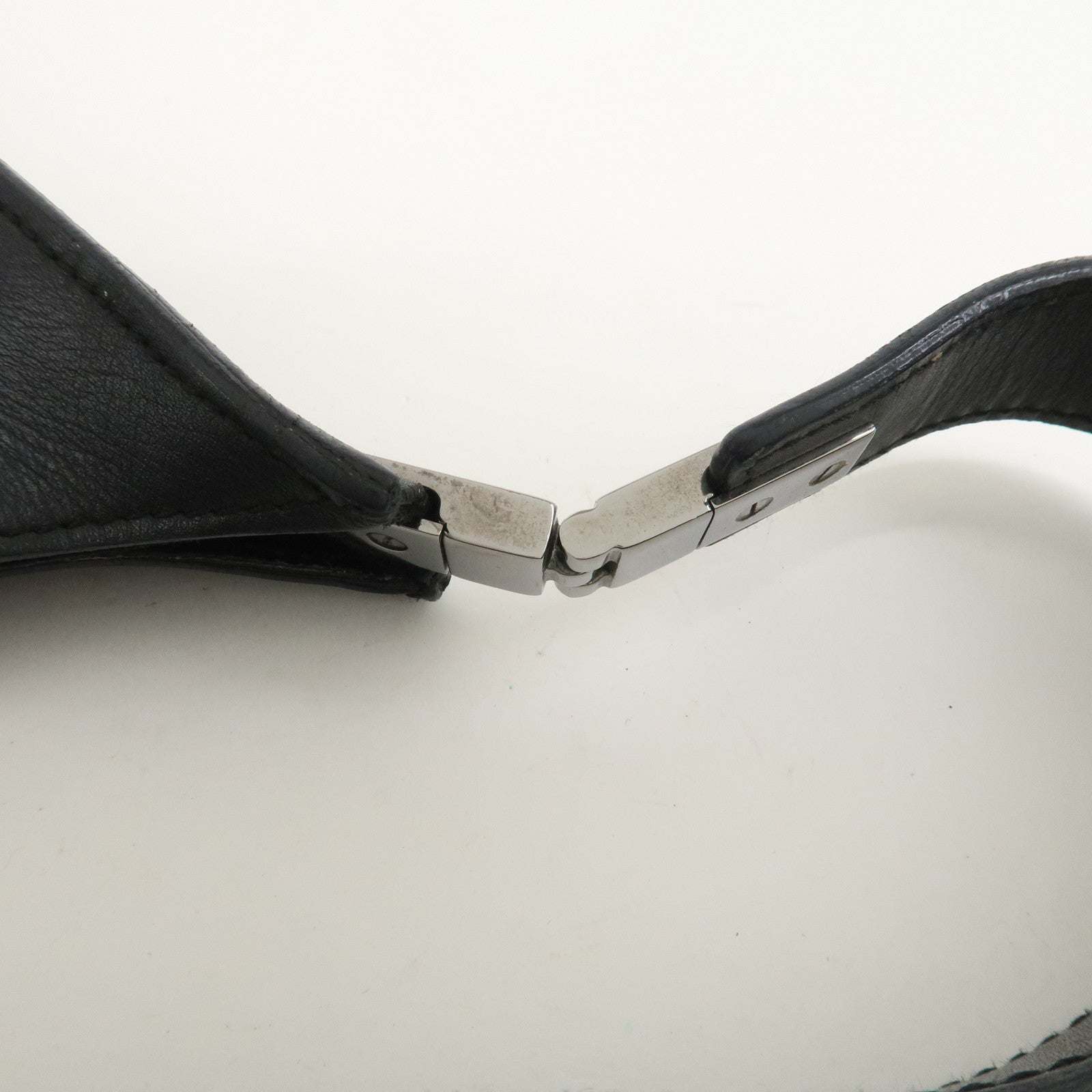 GUCCI Logo Leather Shoulder Bag Hand Bag Black 001繝サ3767