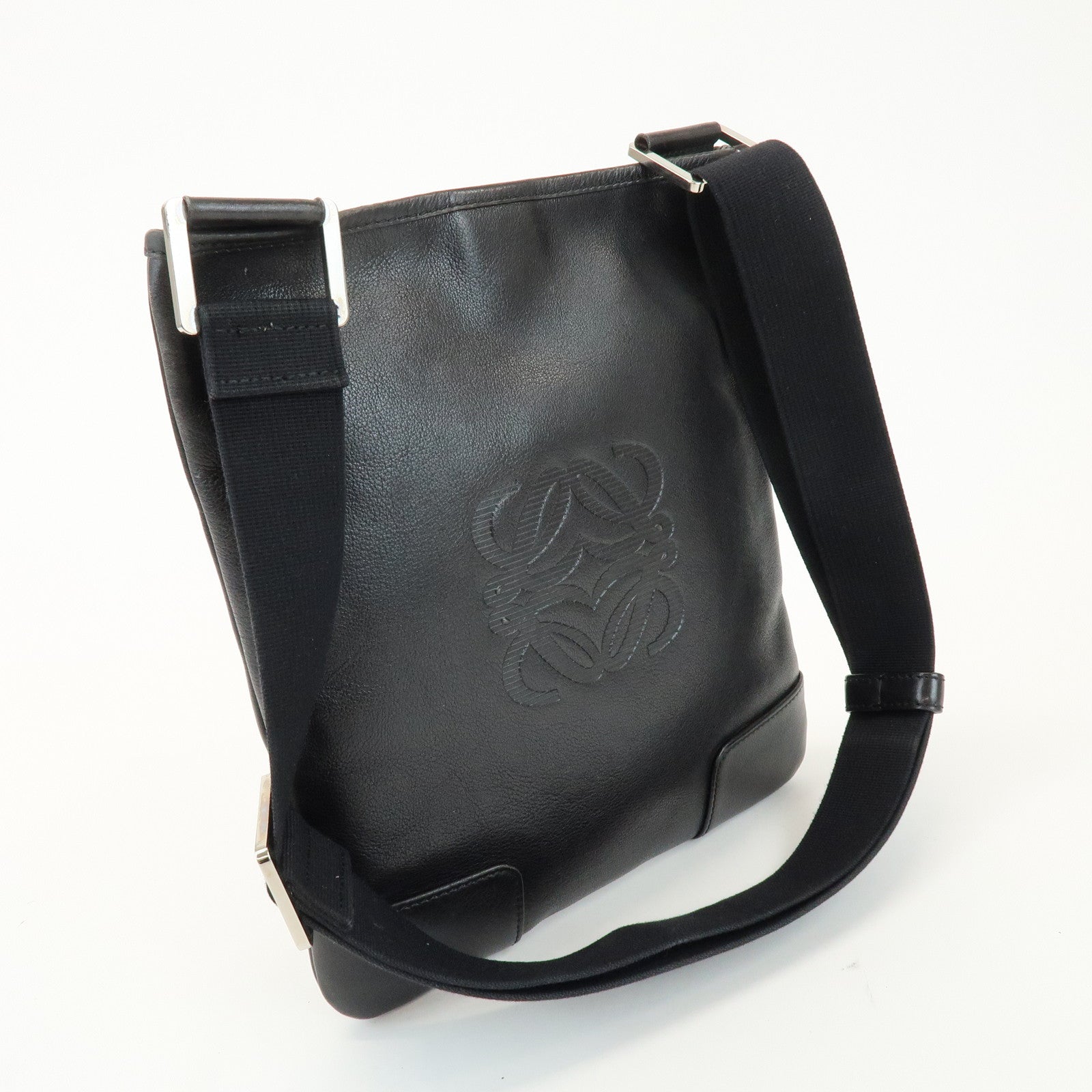 LOEWE Anagram Leathe Shoulder Bag Crossbody Bag Black