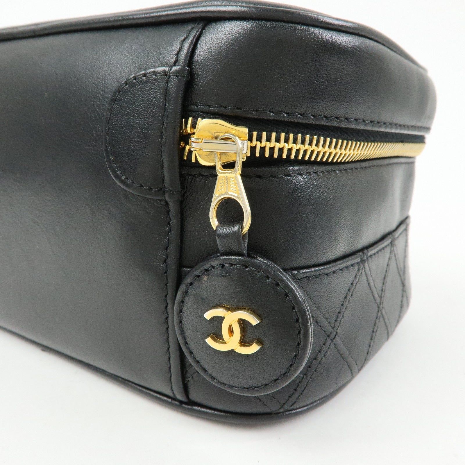 CHANEL Bicolore COCO Mark Lamb Skin Cosmetic Case Black A01618