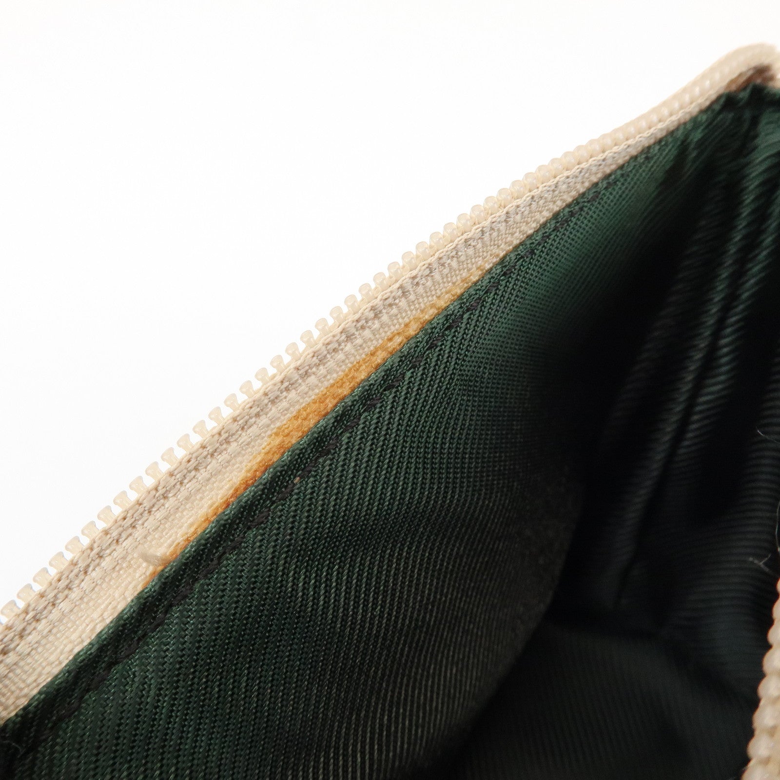 GUCCI Boat Bag GG Canvas Leather Pouch Hand Bag Beige Brown 07198