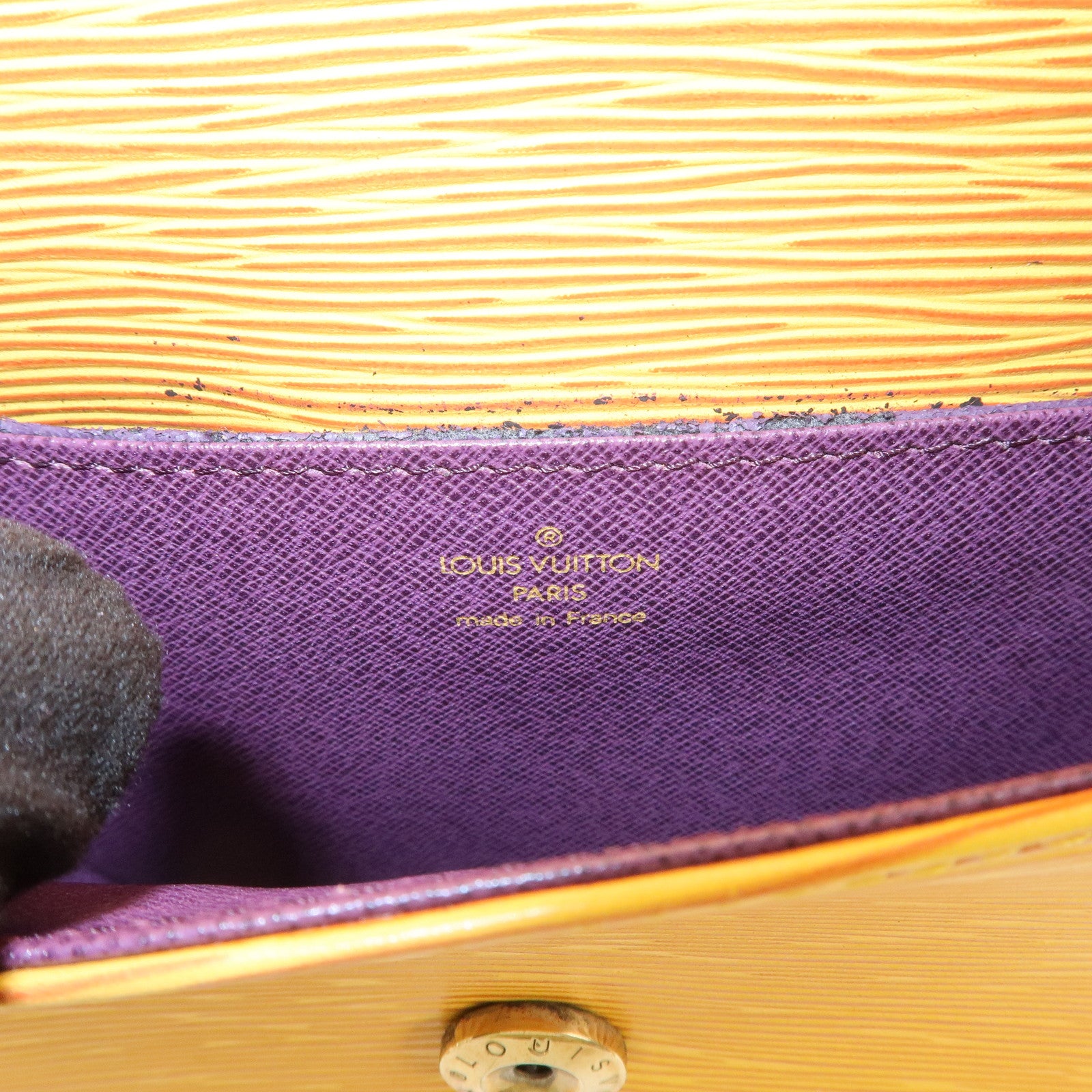 Louis Vuitton Epi Leather Mini Saint Cloud Shoulder Bag M52219
