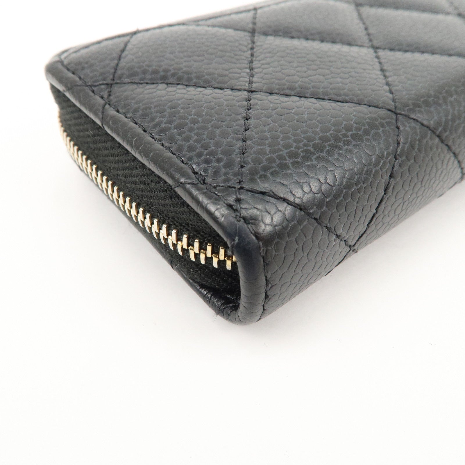 CHANEL Matelasse Timeless Classic Caviarskin Zippy Coin Case AP0216 Used