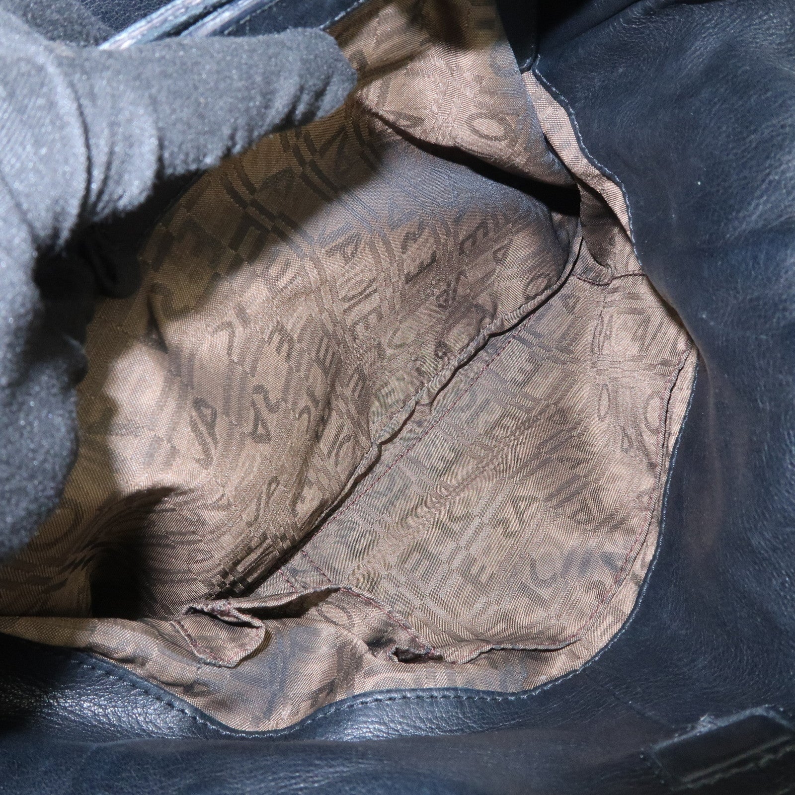 Ferragamo Gancini Leather Shoulder Bag Hand Bag Black