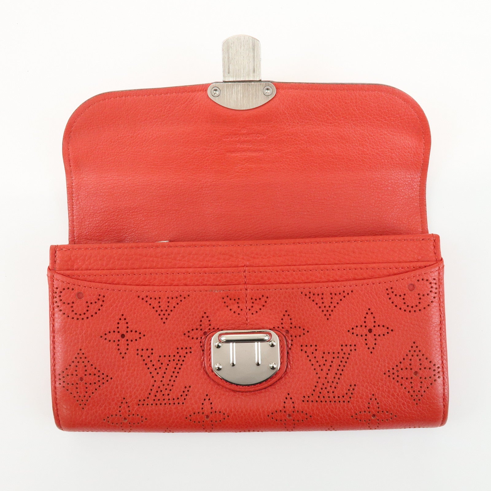 Louis Vuitton Mahina Leather Portefeuille Iris Long Wallet M58161