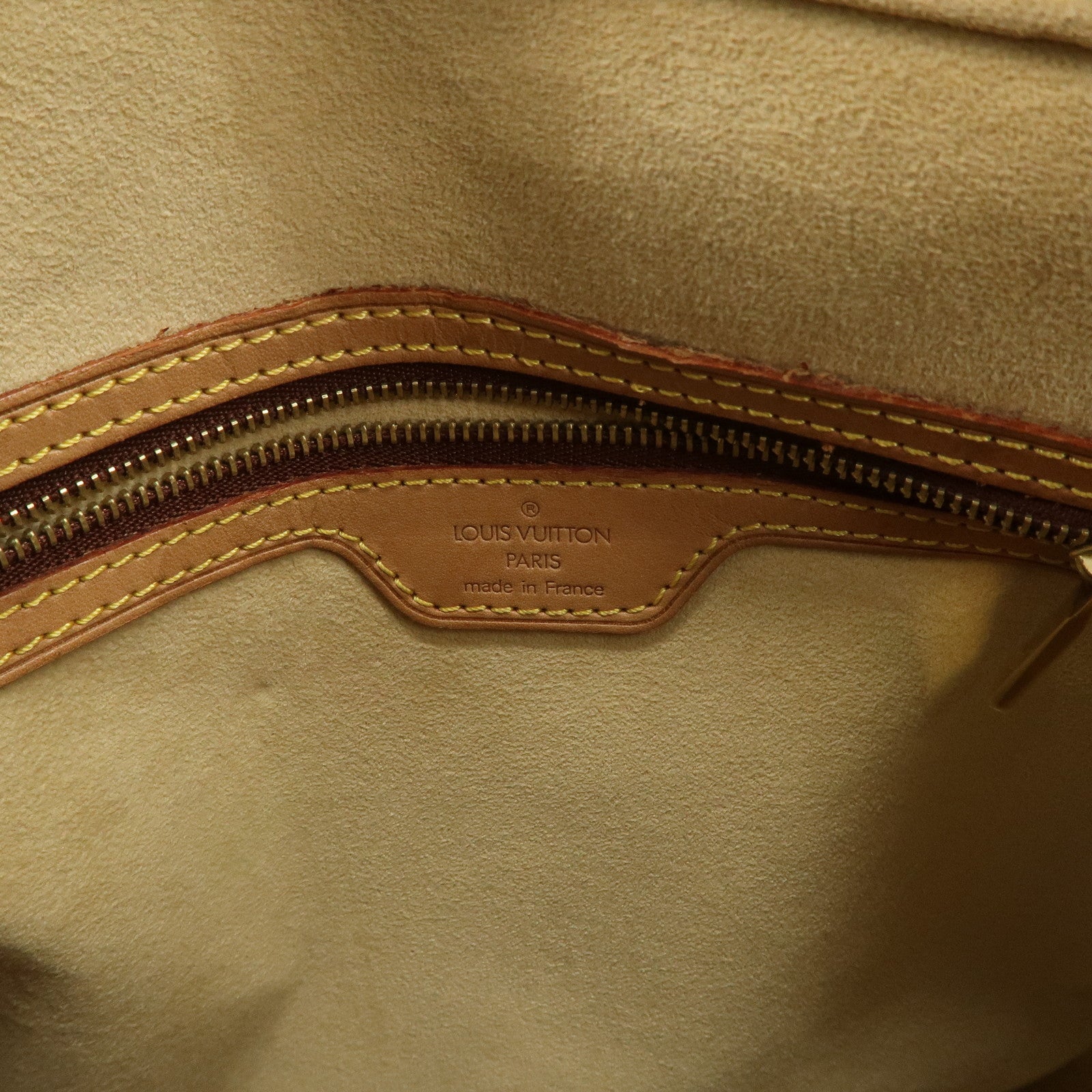 Louis Vuitton Monogram Looping GM Shoulder Bag M51145