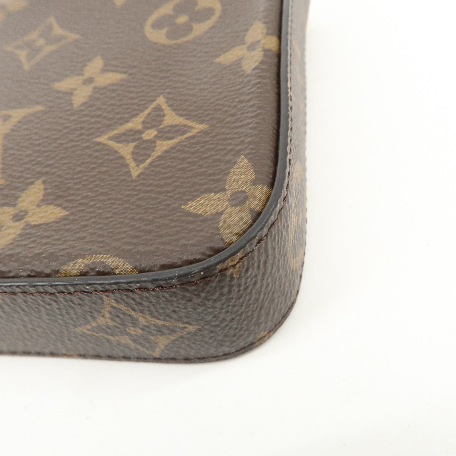 Louis Vuitton Monogram Pochette Felicie Shoulder Bag Brown M61276