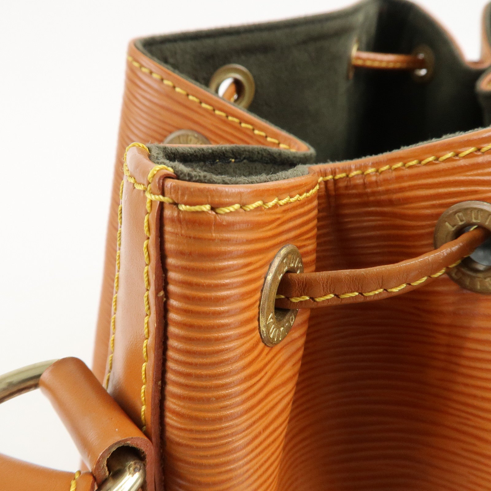 Louis Vuitton Epi Petit Noe Shoulder Bag Zipang Gold M44108 Used