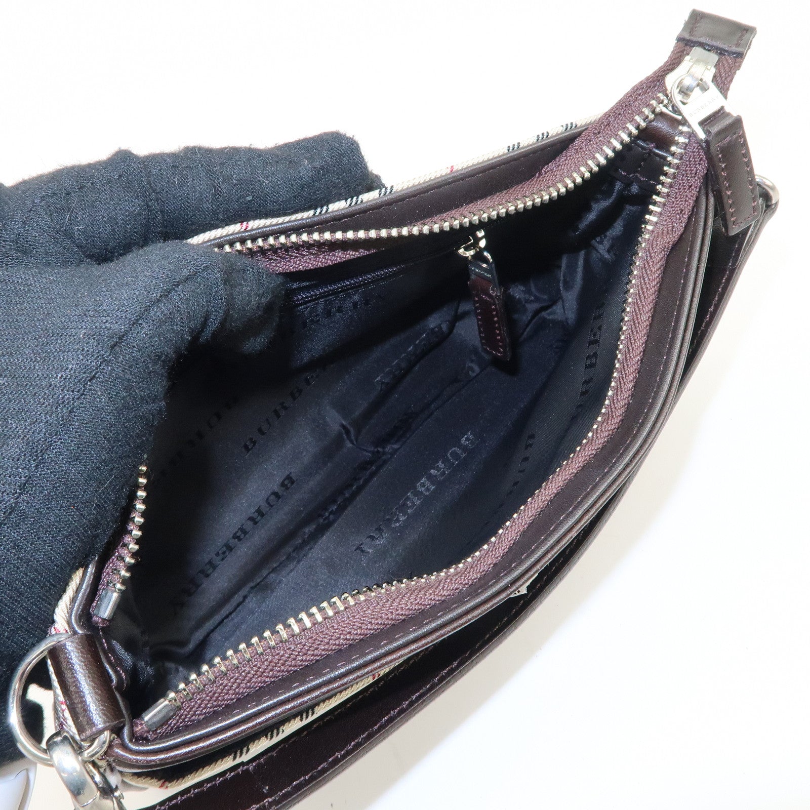 BURBERRY Canvas Leather Shoulder Bag Silver Hardware Used