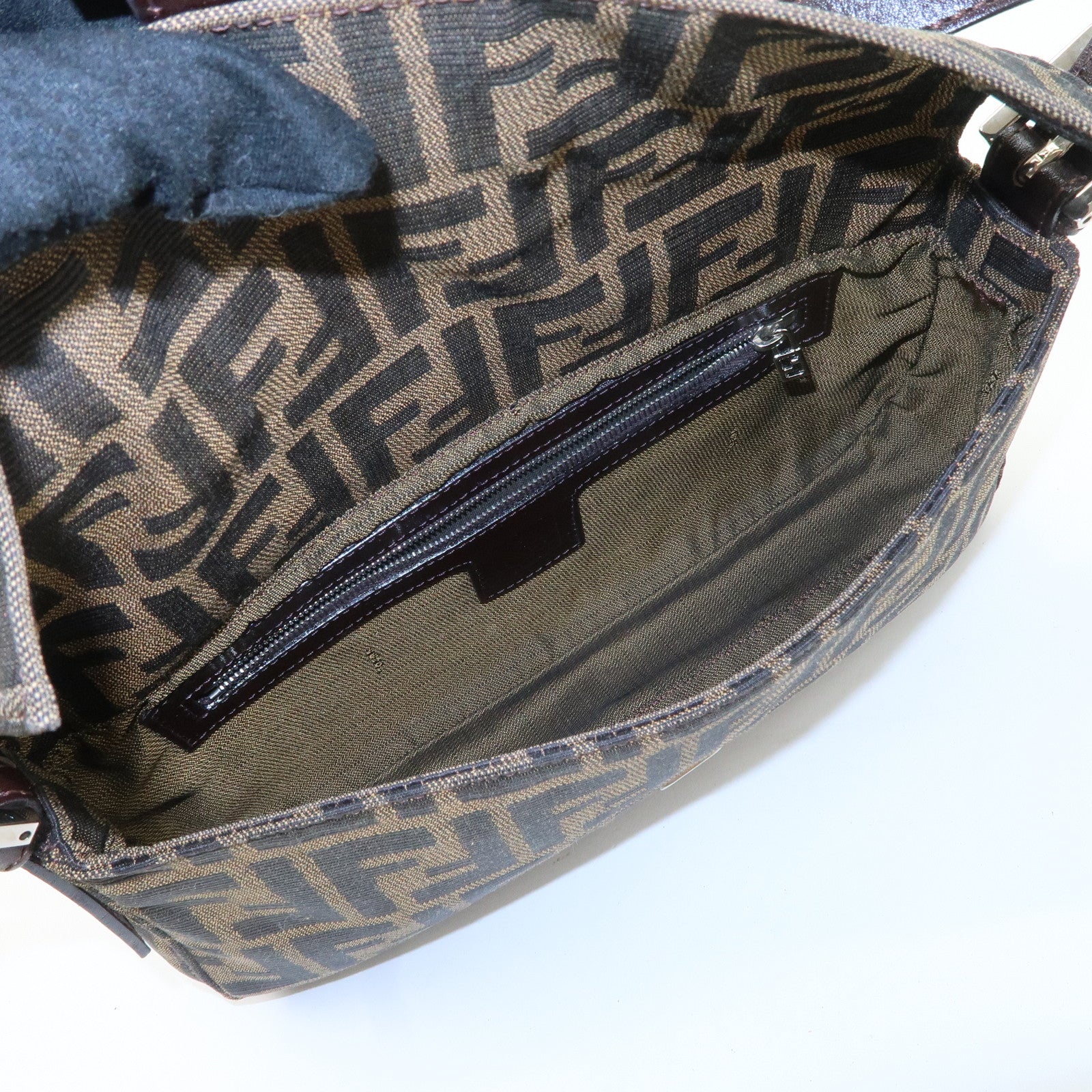 FENDI Mamma Baguette Zucca Canvas Leather Shoulder Bag 26424 Used