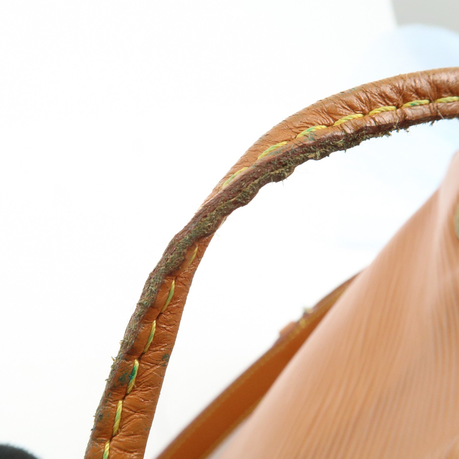 Louis Vuitton Epi Petit Noe Shoulder Bag Zipang Gold M44108 Used