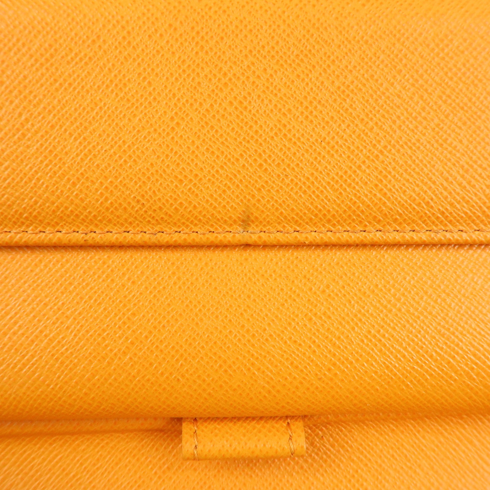 Louis Vuitton Epi Porte Tresor International Mandarin M6338H Used