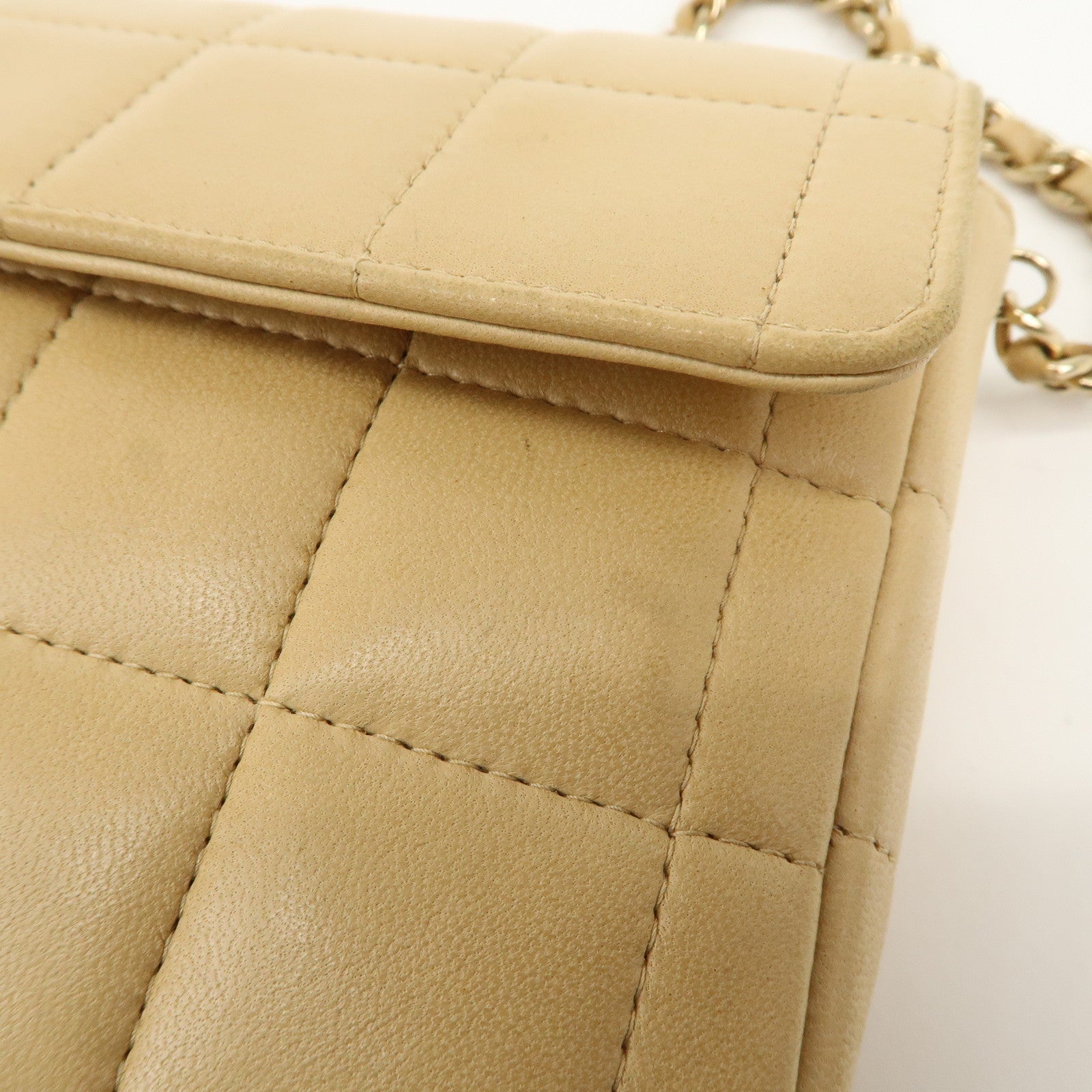 CHANEL Chocolate Bar Lamb Skin Chain Shoulder Bag Beige A15316 Used