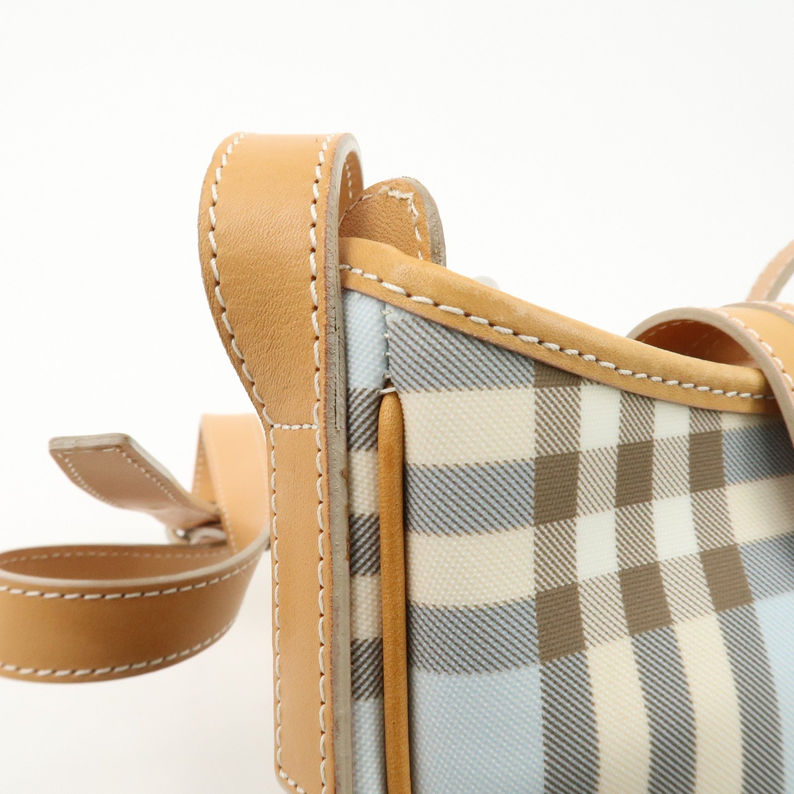 BURBERRY PVC Leather Nova Plaid Shoulder Bag Hand Bag Beige Blue Used
