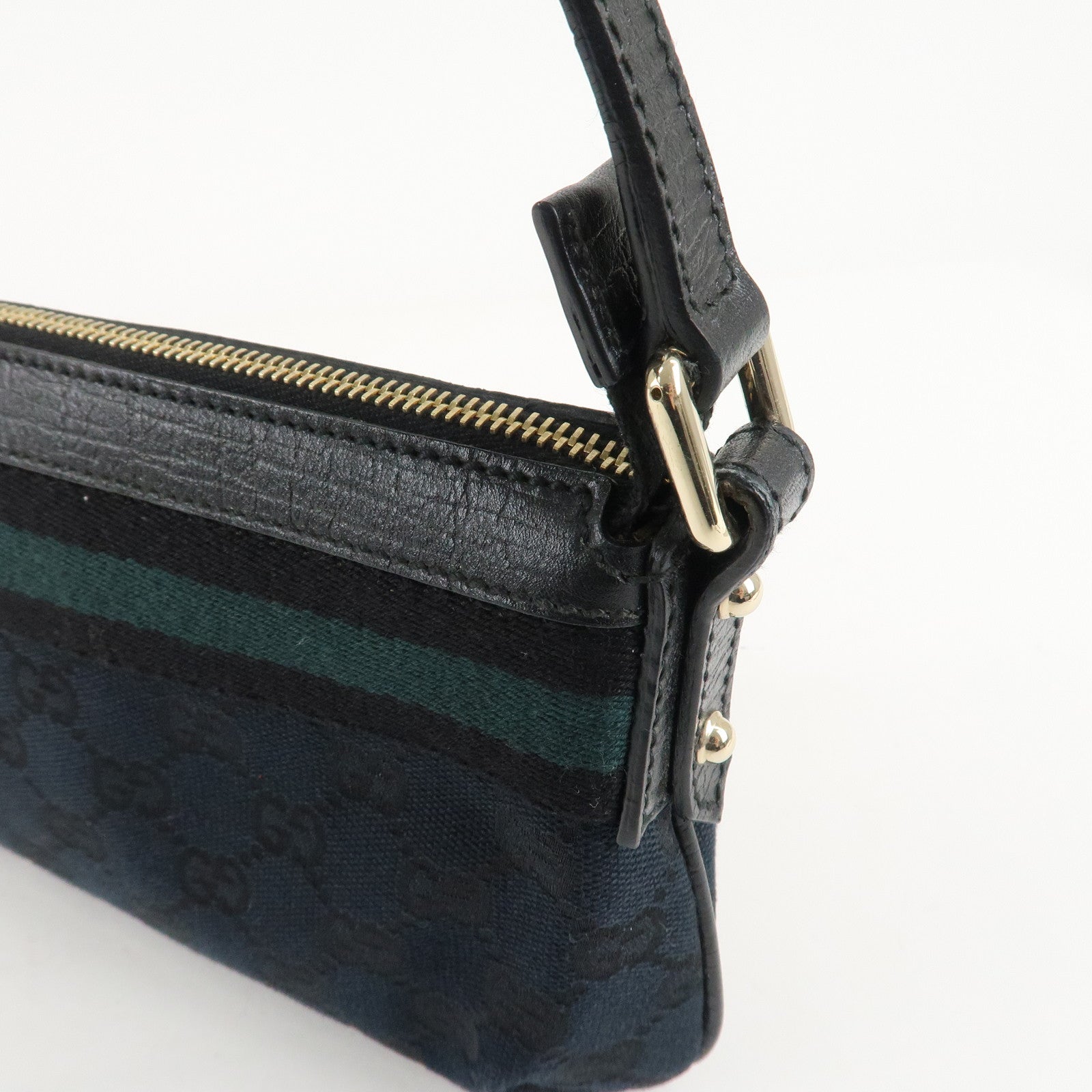 GUCCI Sherry GG Canvas Leather Shoulder Bag Black 145970 Used