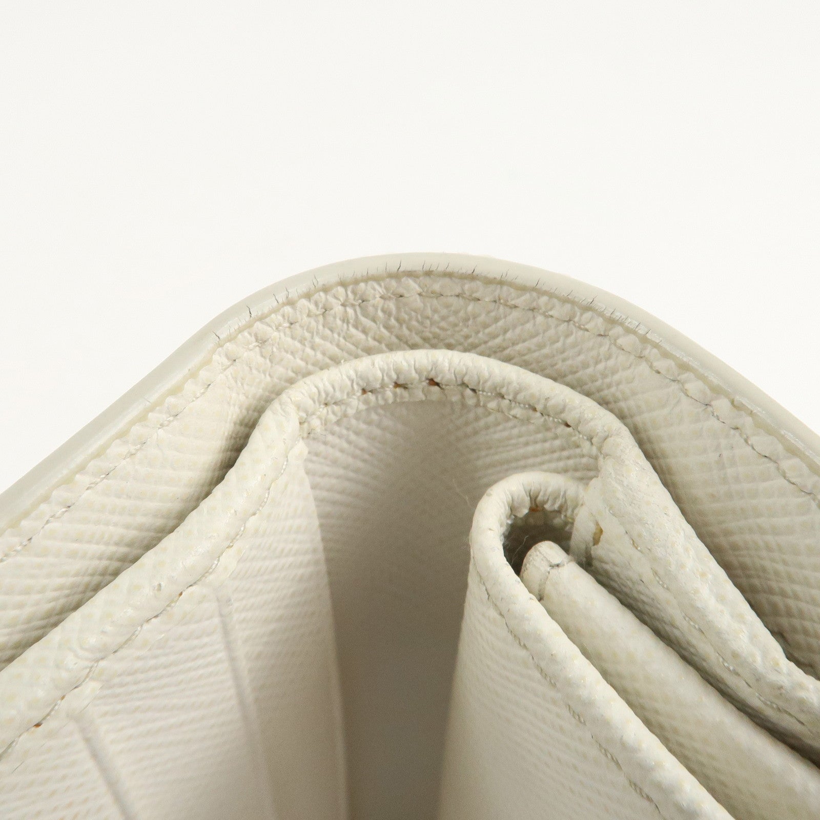 PRADA Logo Leather Lip Design Bi-Fold Wallet Ivory Used