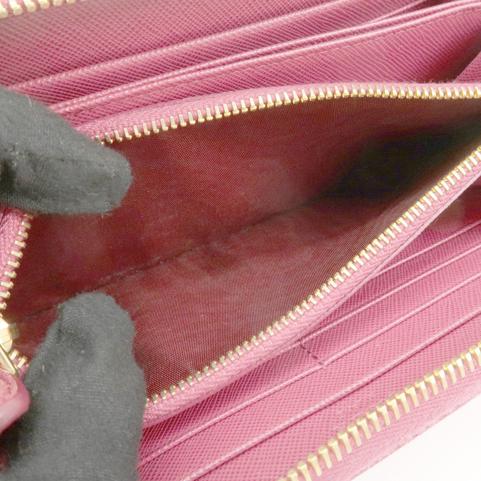 PRADA Logo Saffiano Leather Round Zipper Long Wallet Pink 1M0506 Used