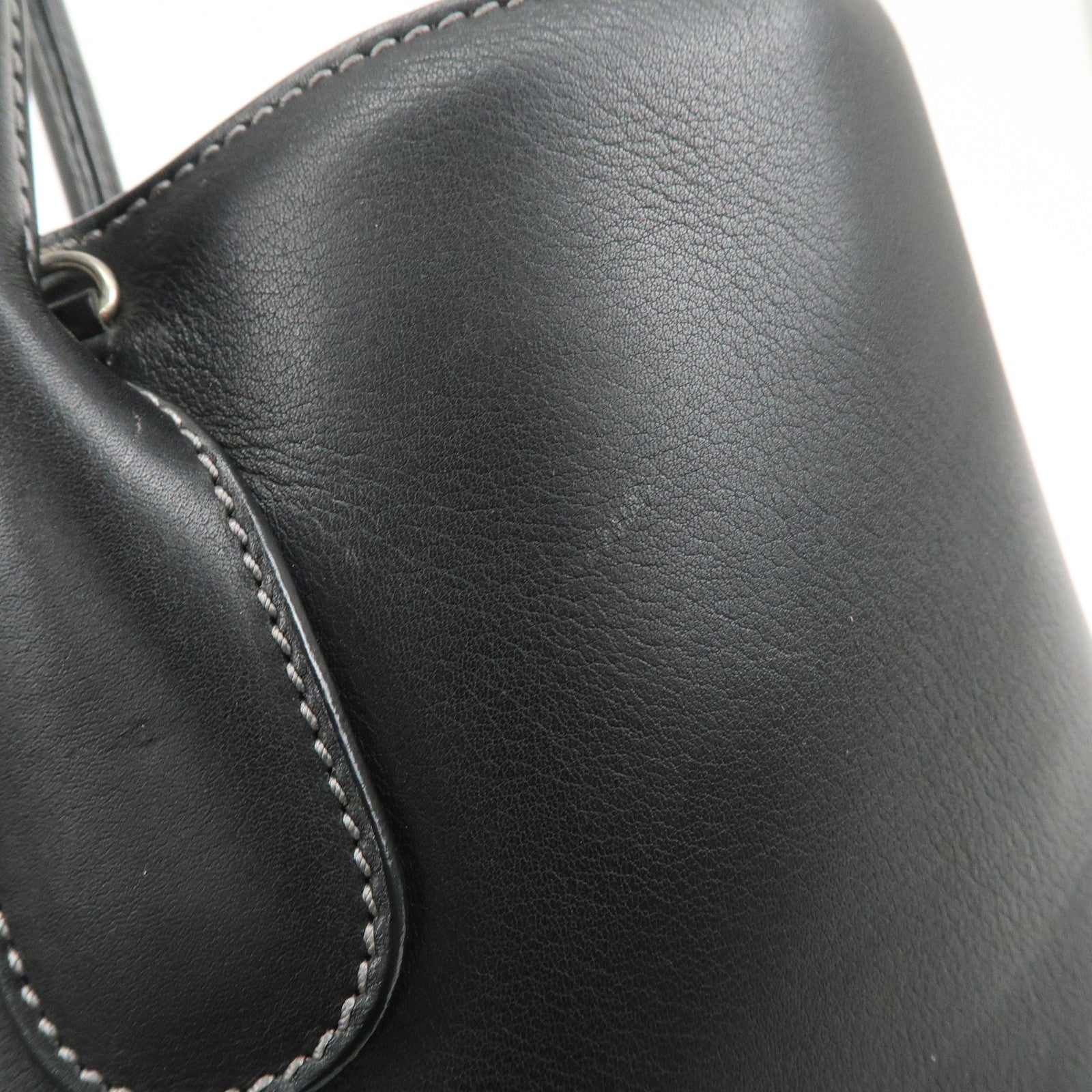 TOD'S Leather Tote Bag Shoulder Bag Hand Bag Black Used