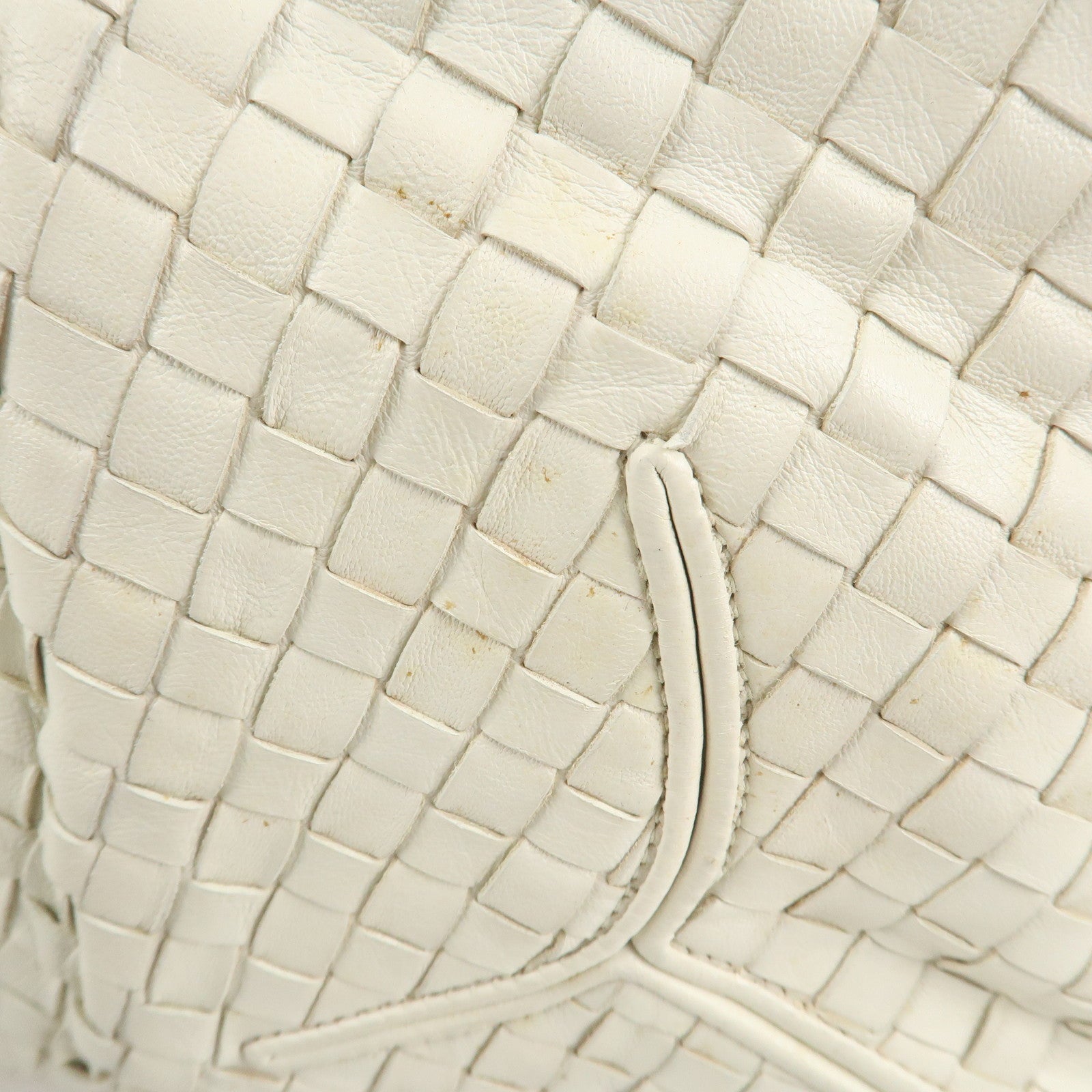 BOTTEGA VENETA Intrecciato Leather Shoulder Bag White 145552 Used