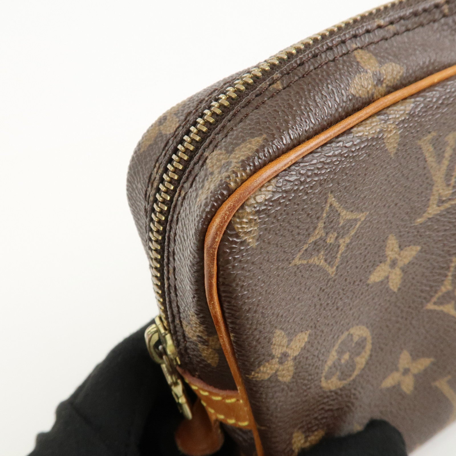 Louis Vuitton Monogram Pochette Marly Bandouliere M51828 Used