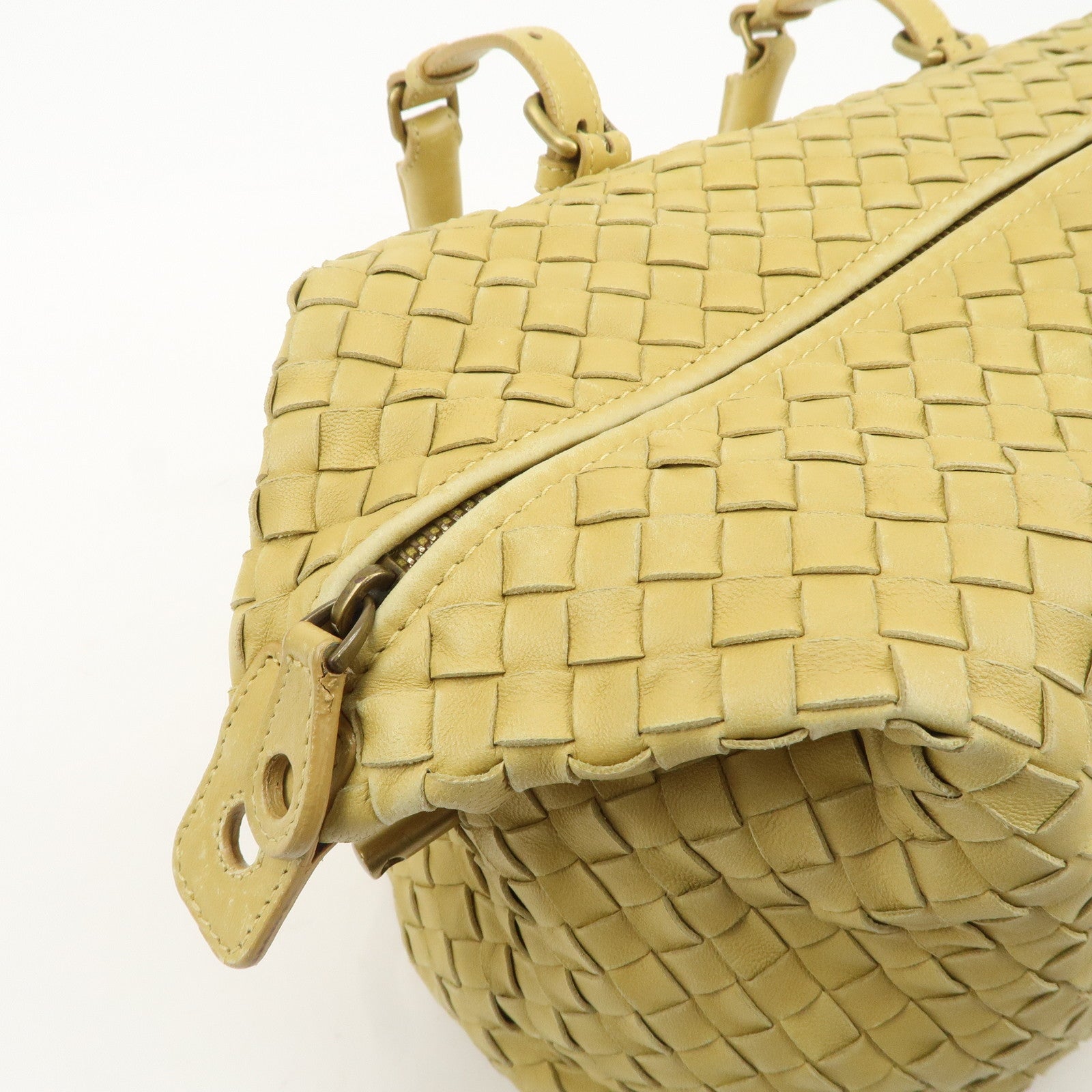 BOTTEGA VENETA Intrecciato Leather Montaigne Boston Bag 173398 Used