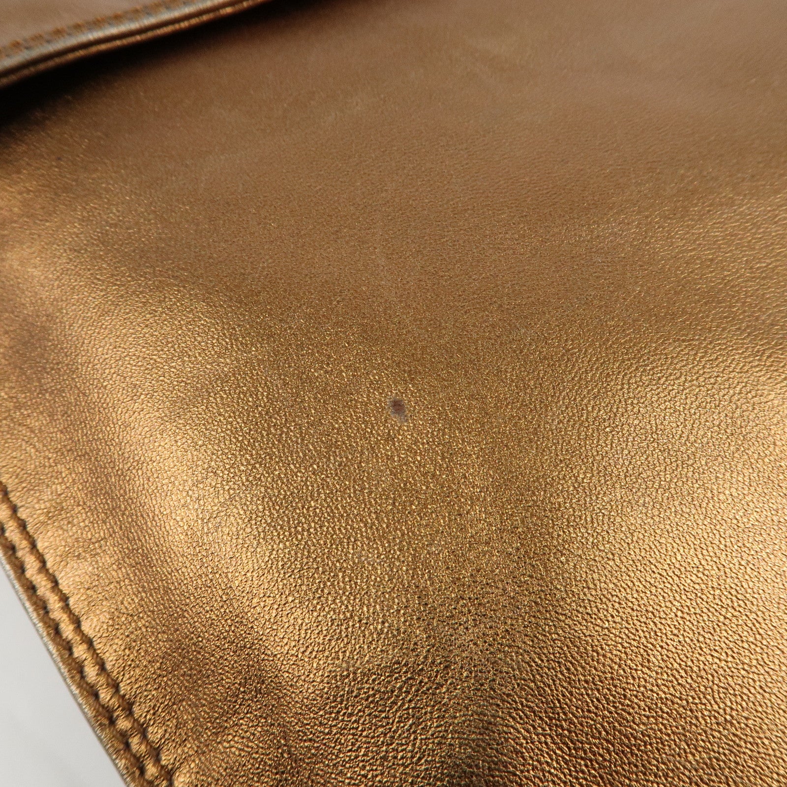 CHANEL Leather Logo Shoulder Bag Hand Bag Gold Used