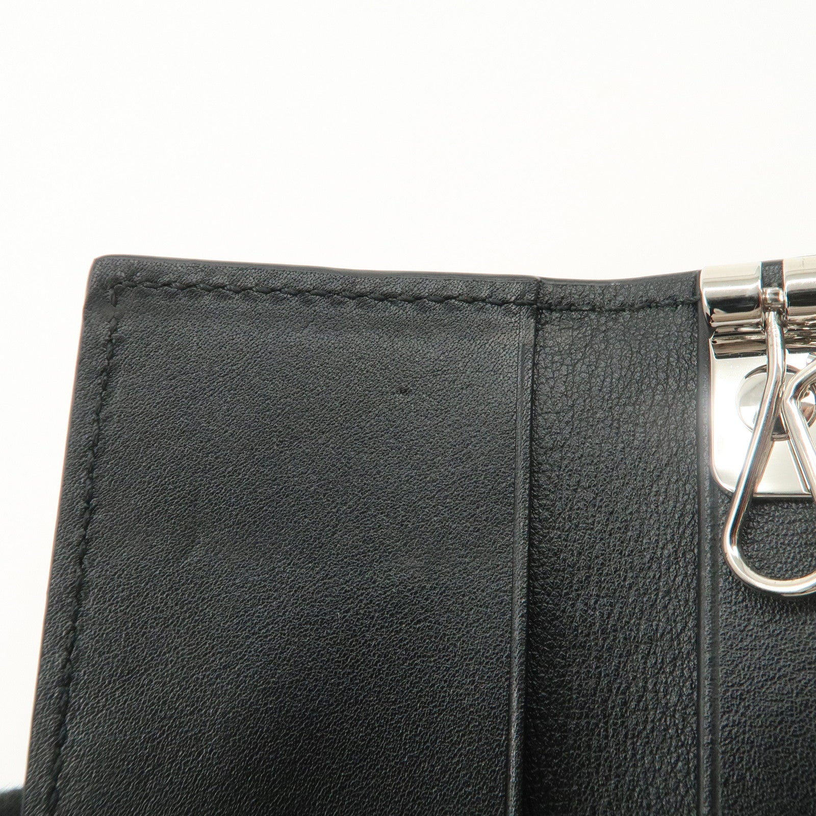 GUCCI Micro Guccissima Leather 6 Rings Key Case Black 150402 Used