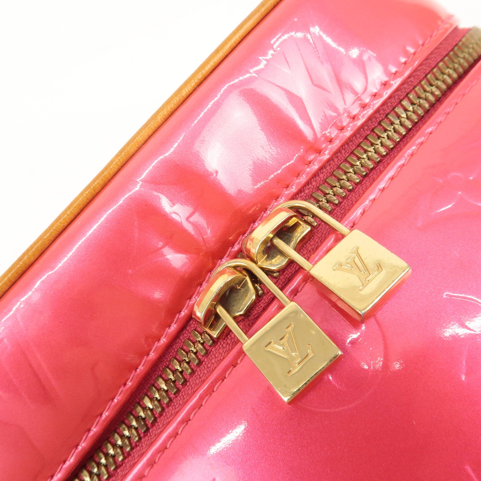 Louis Vuitton Monogram Vernis Sullivan Vertical Fuchsia M91259 Used