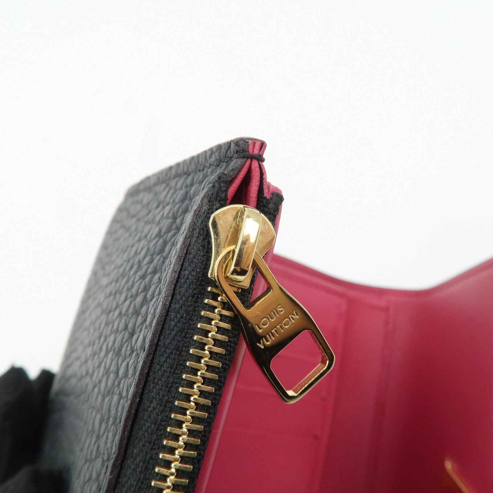 Louis Vuitton Portefeuille Capucines Compact Wallet M62157 Used