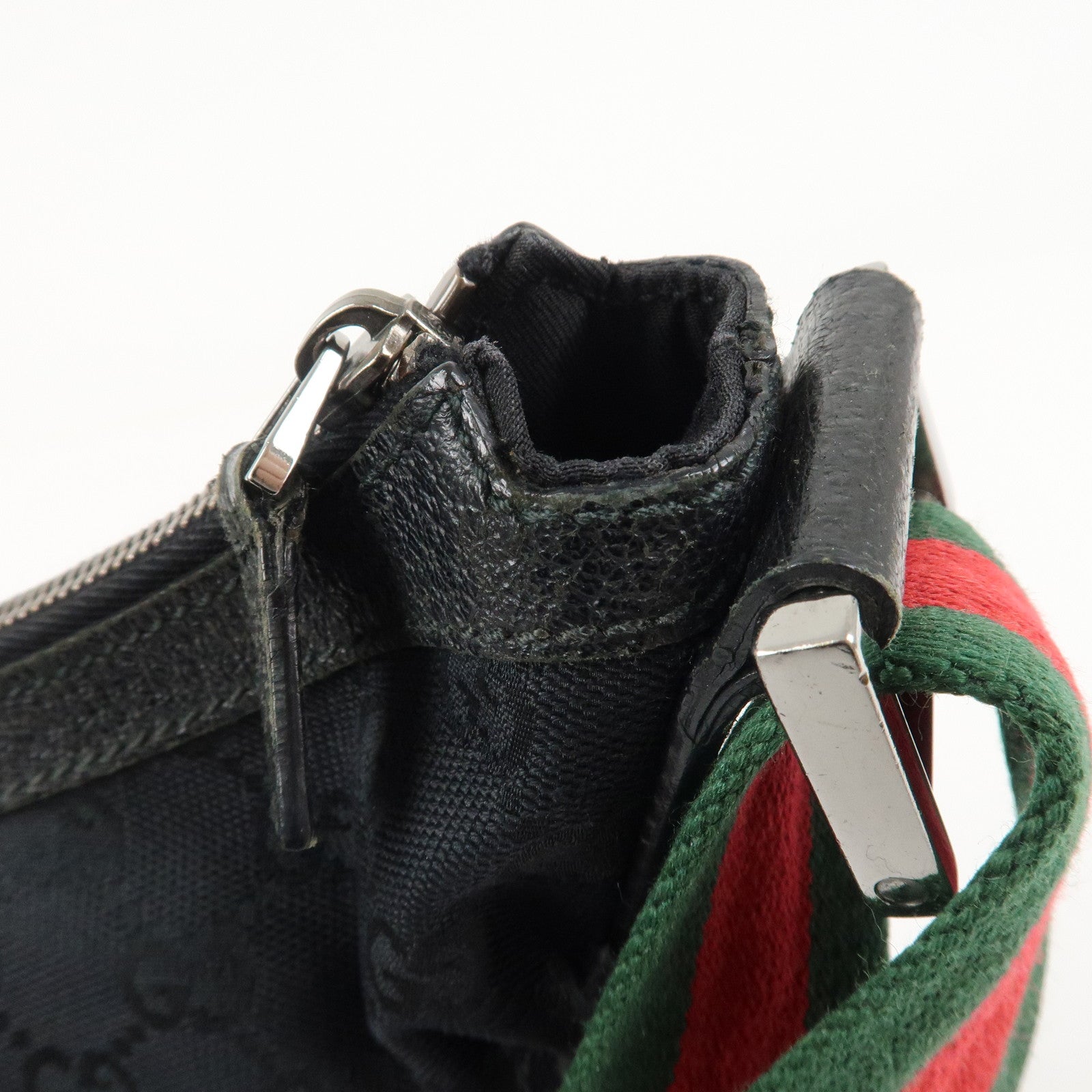 GUCCI Sherry GG Canvas Leather Shoulder Bag Black 181092 Used