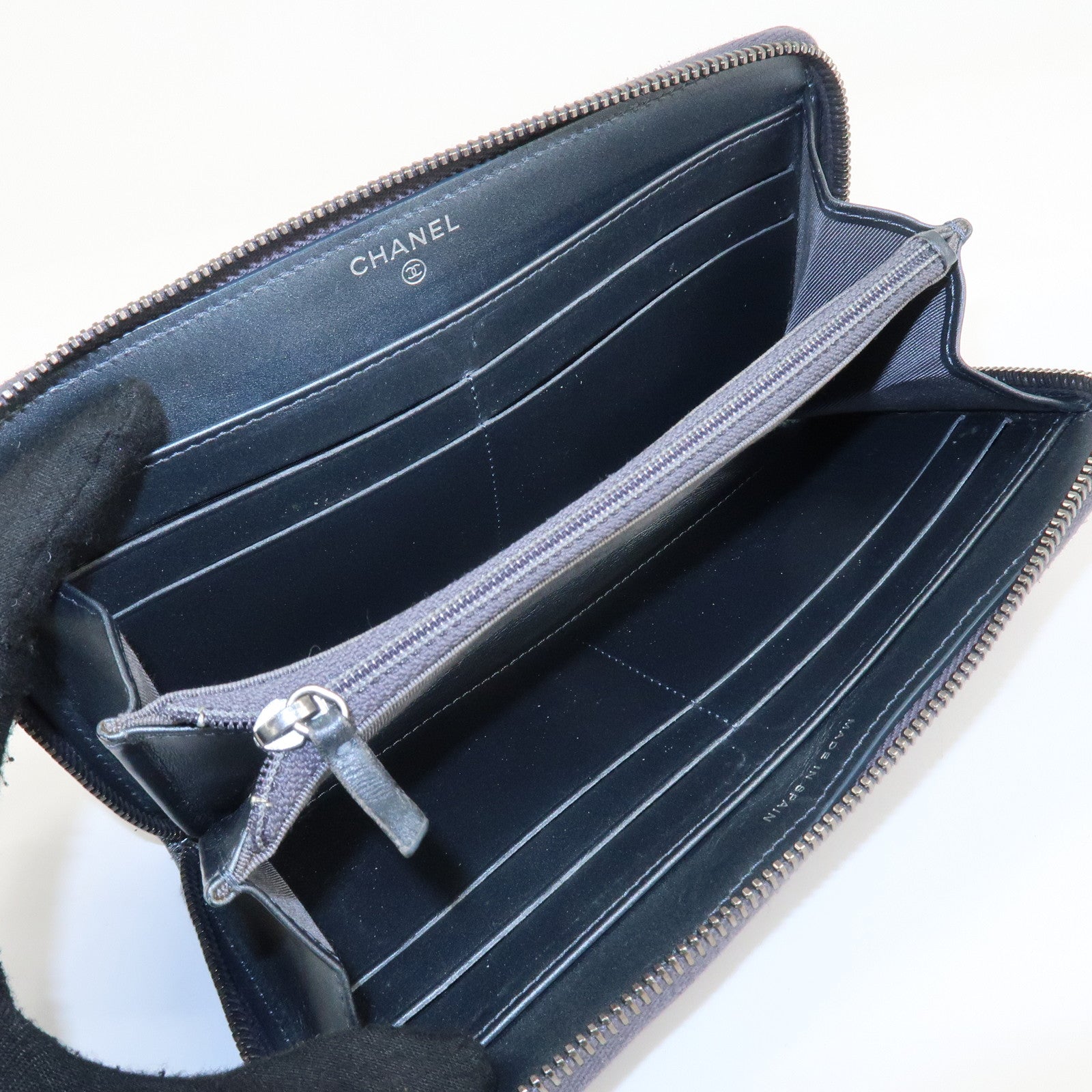 CHANEL Matelasse Caviar Skin Zip Around Long Wallet Metal Blue Used