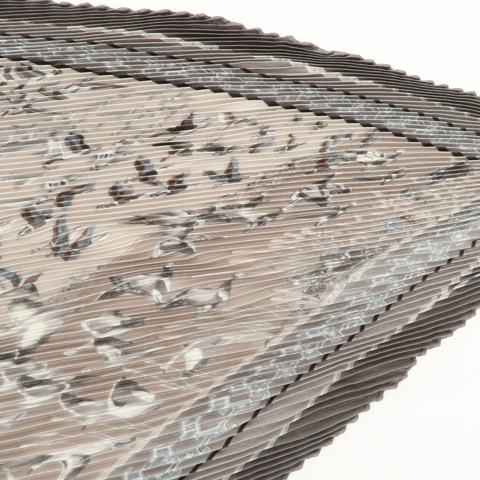 HERMES Silk 100% Pleats Carre Scarf LIBRES COMME L'AIR Gray Used