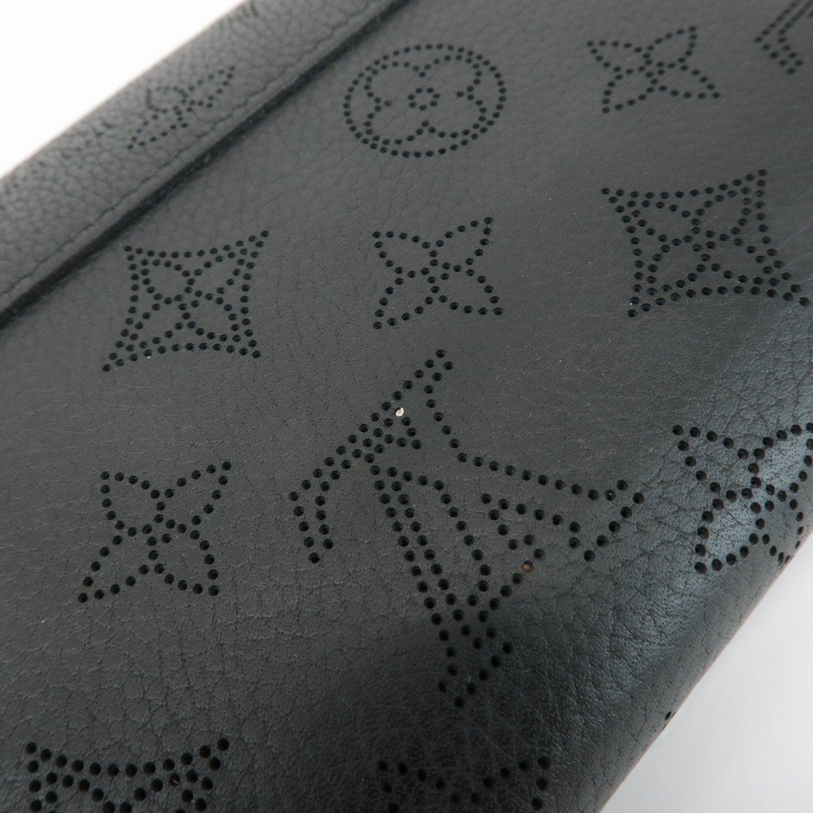 Louis Vuitton Monogram Mahina Portefeuille Iris Wallet M60143 Used