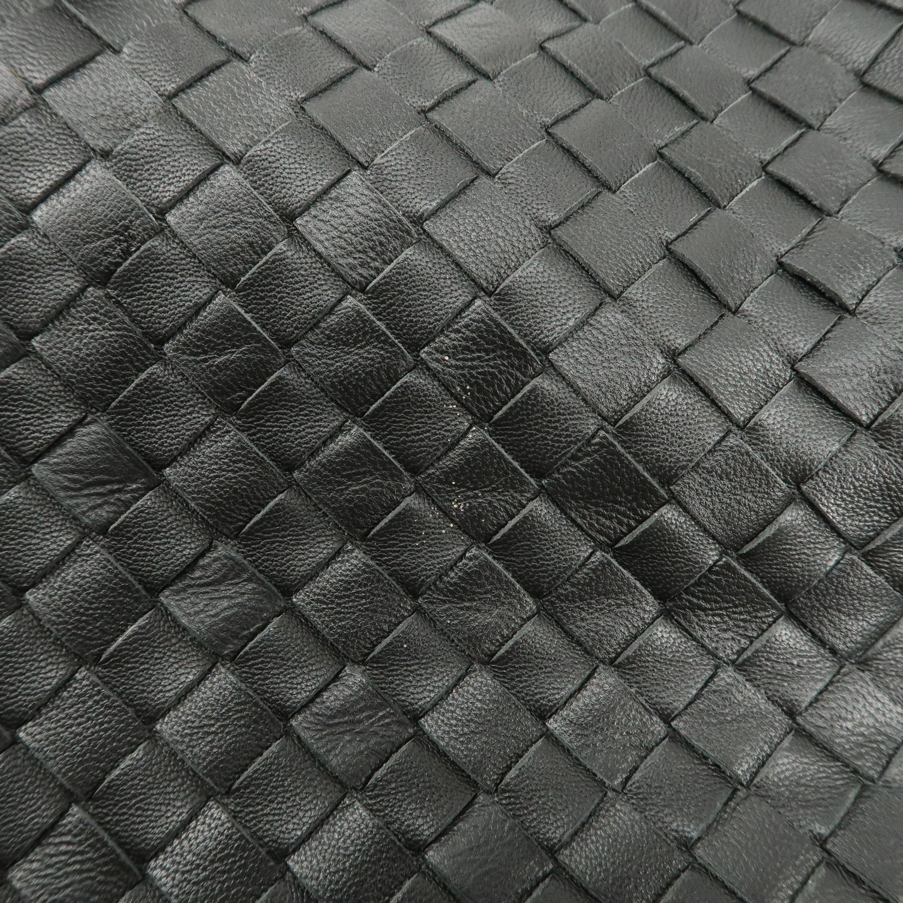 BOTTEGA VENETA Intrecciato Leather Medium Chester Tote Bag 337260 Used