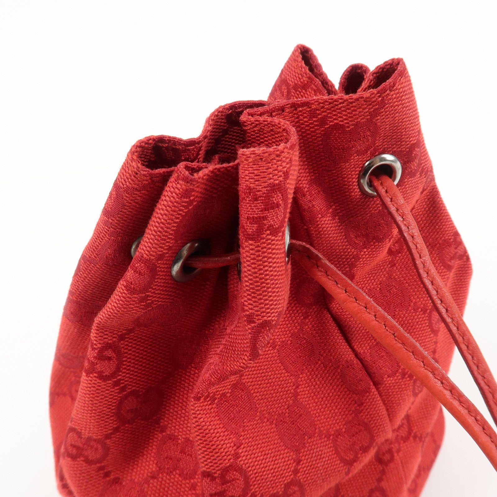 GUCCI GG Canvas Leather Drawstring Pouch Hand Bag 039.0973 Used