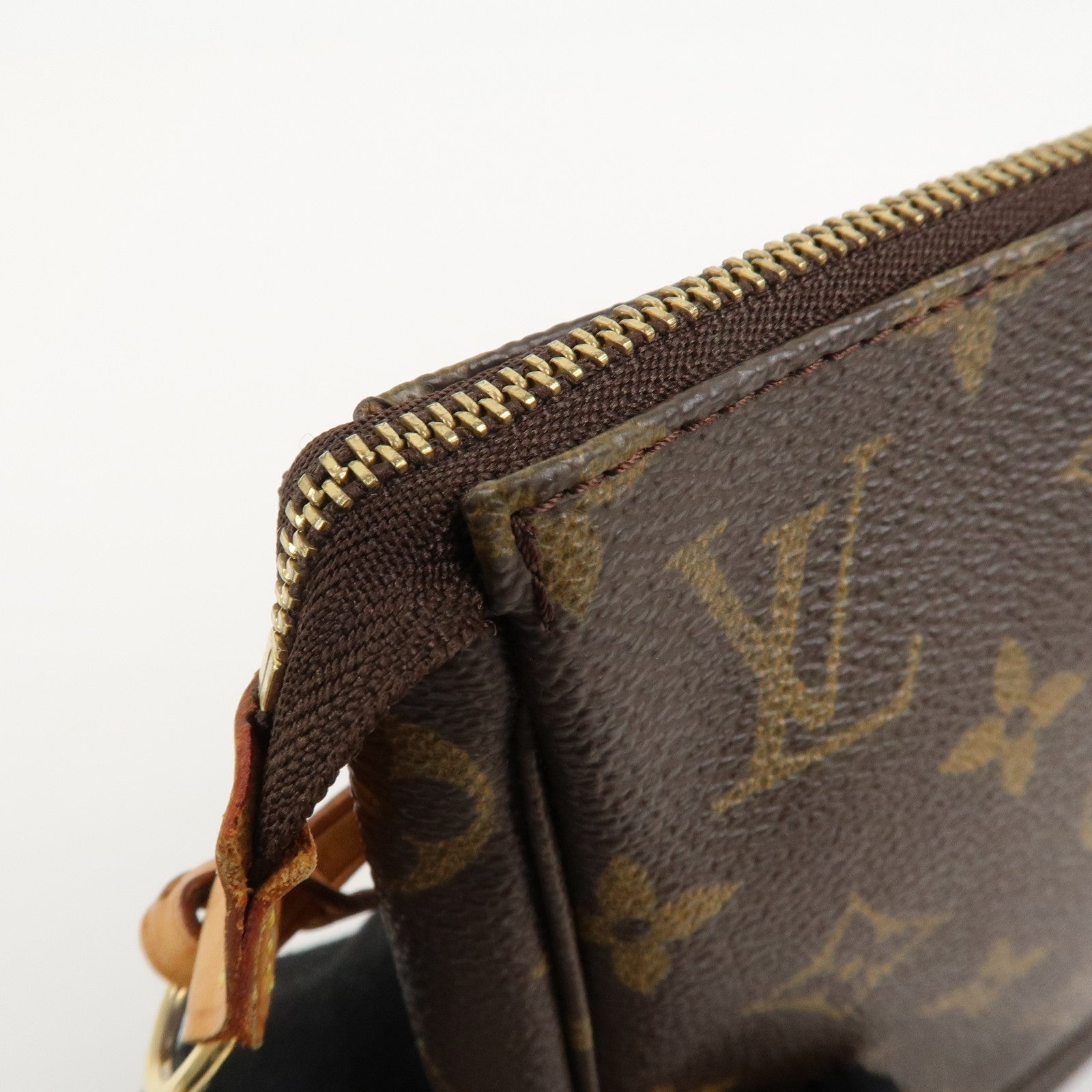 Louis Vuitton Monogram Pochette Accessoires Pouch M51980 Used