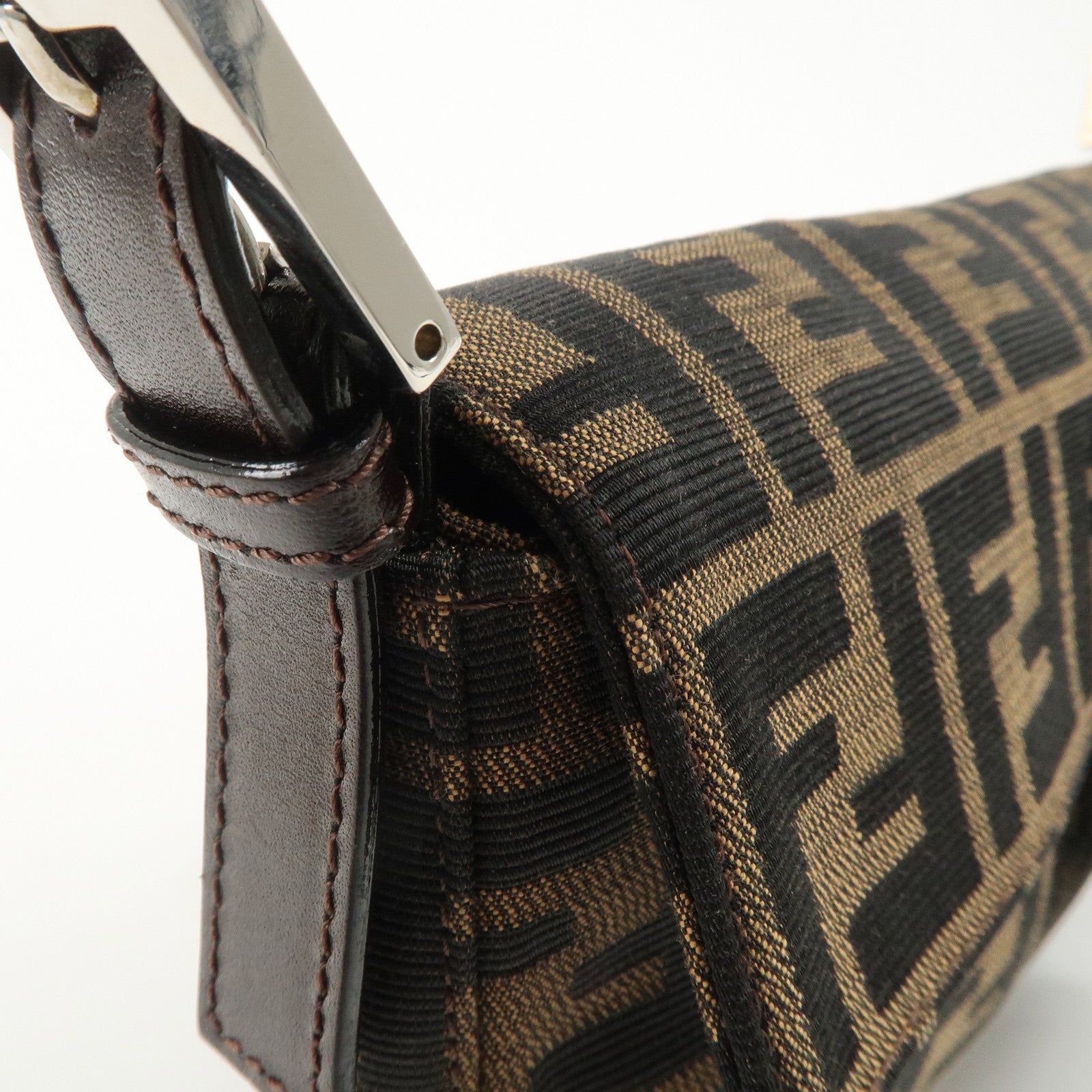 FENDI Mamma Baguette Zucca Canvas Leather Shoulder Bag 26424 Used