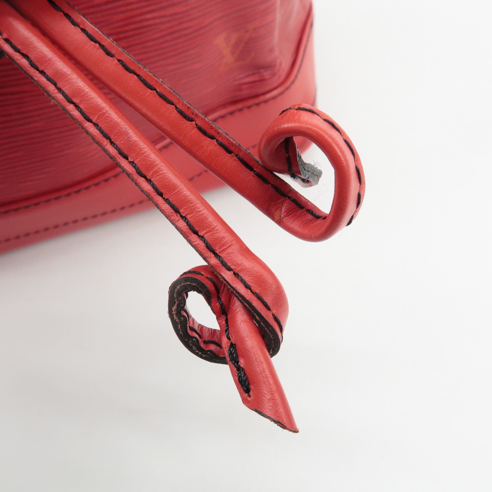 Louis Vuitton Epi Noe Shoulder Bag Castilian Red M44007 Used