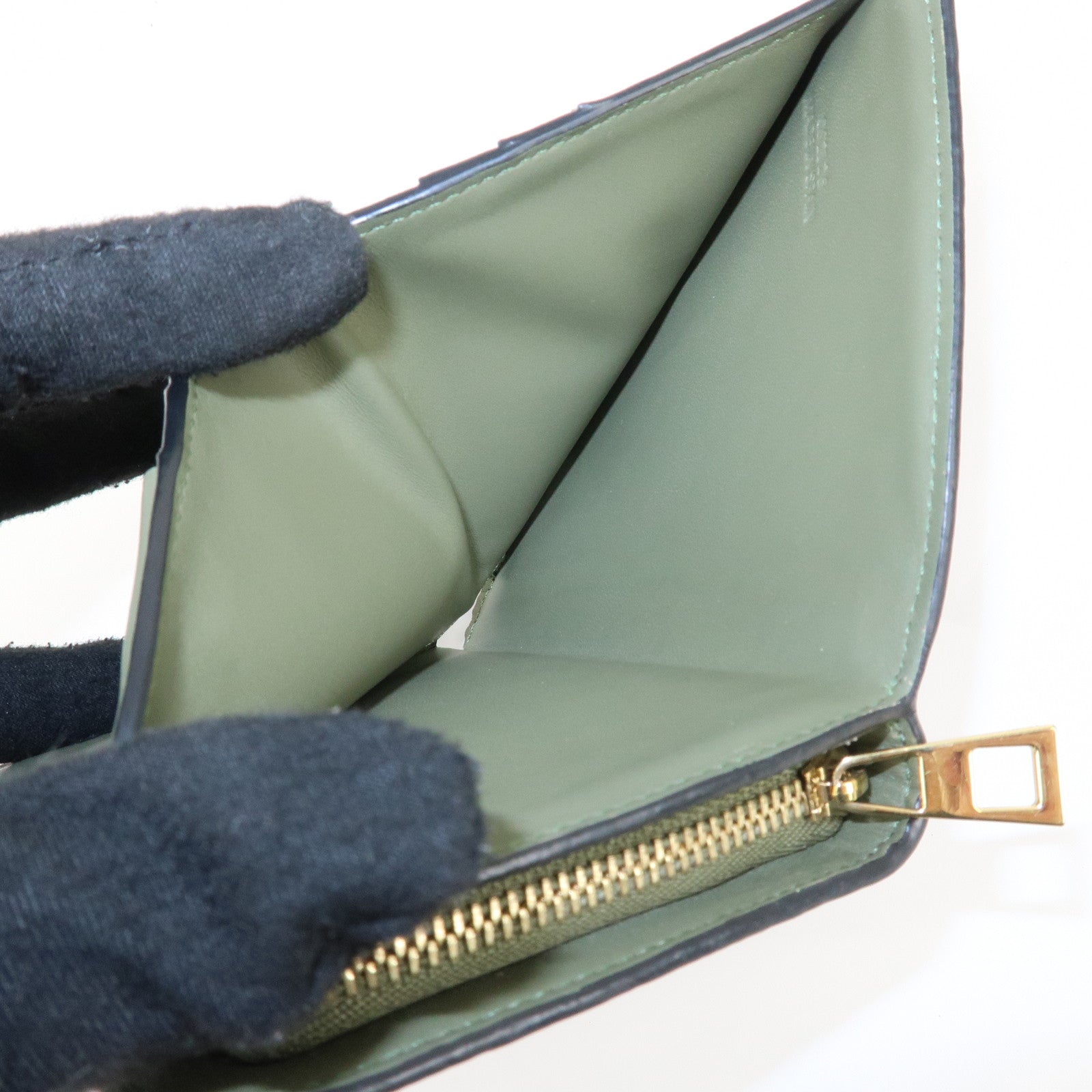 LOEWE Anagram Leather Zippy Bi-fold Wallet Avocado Green Used